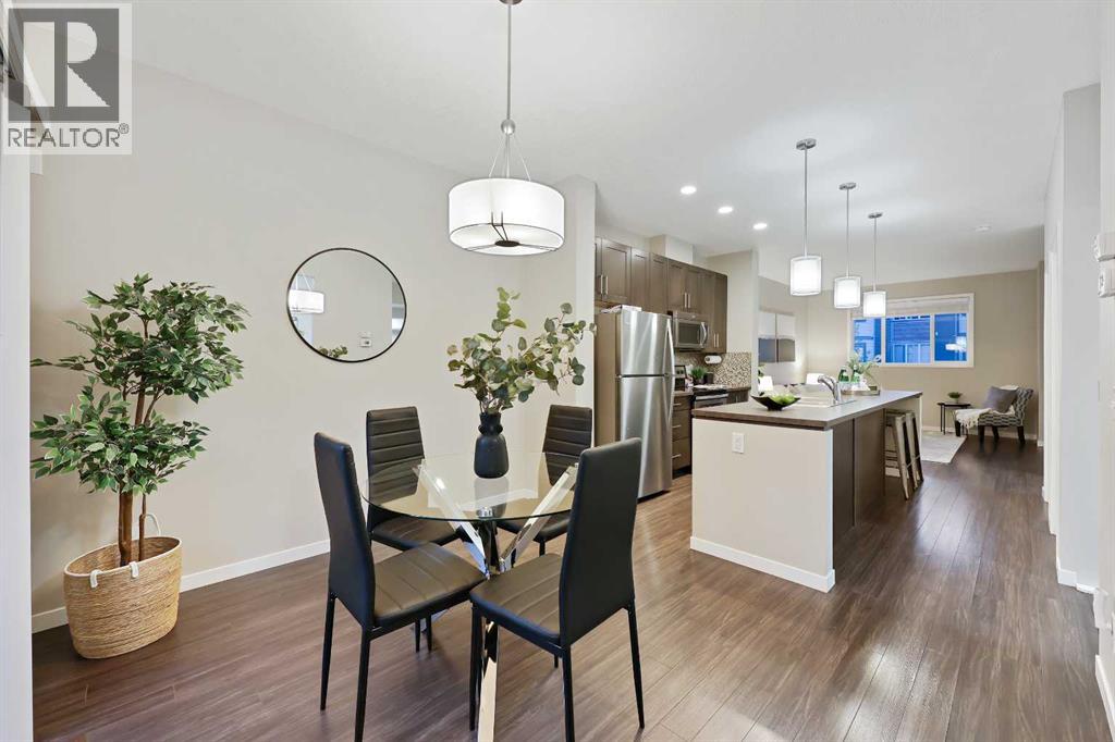 174 Copperpond Villas Se, Calgary, Alberta  T2Z 5B8 - Photo 2 - A2261881