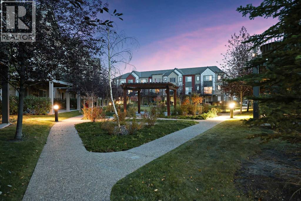 174 Copperpond Villas Se, Calgary, Alberta  T2Z 5B8 - Photo 34 - A2261881