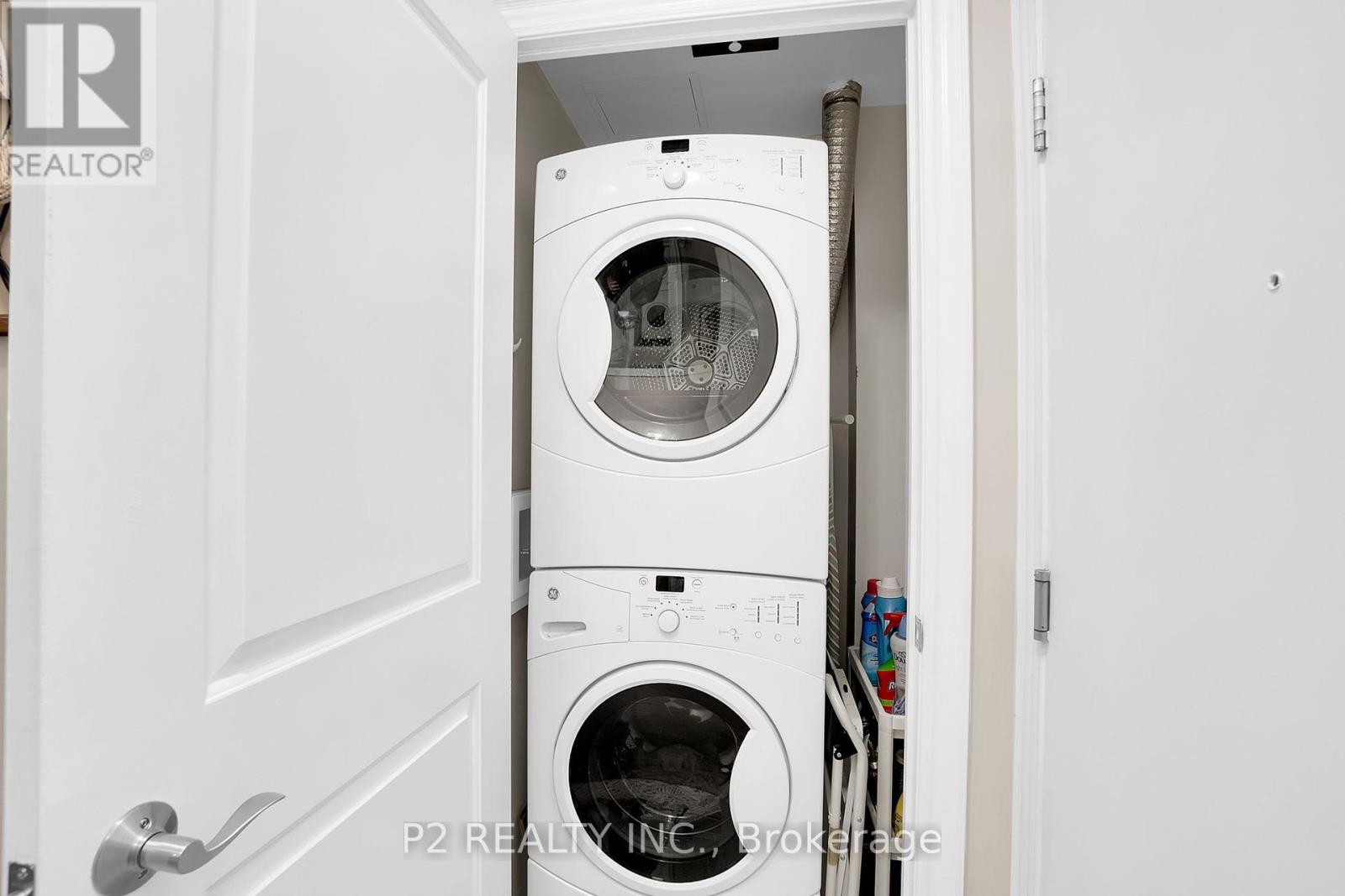 1002 - 16 Brookers Lane, Toronto, Ontario  M8V 0A5 - Photo 17 - W12441981