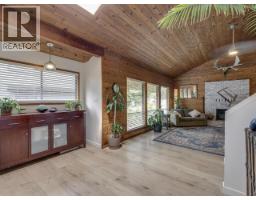 2111 MAMQUAM ROAD, Squamish, British Columbia