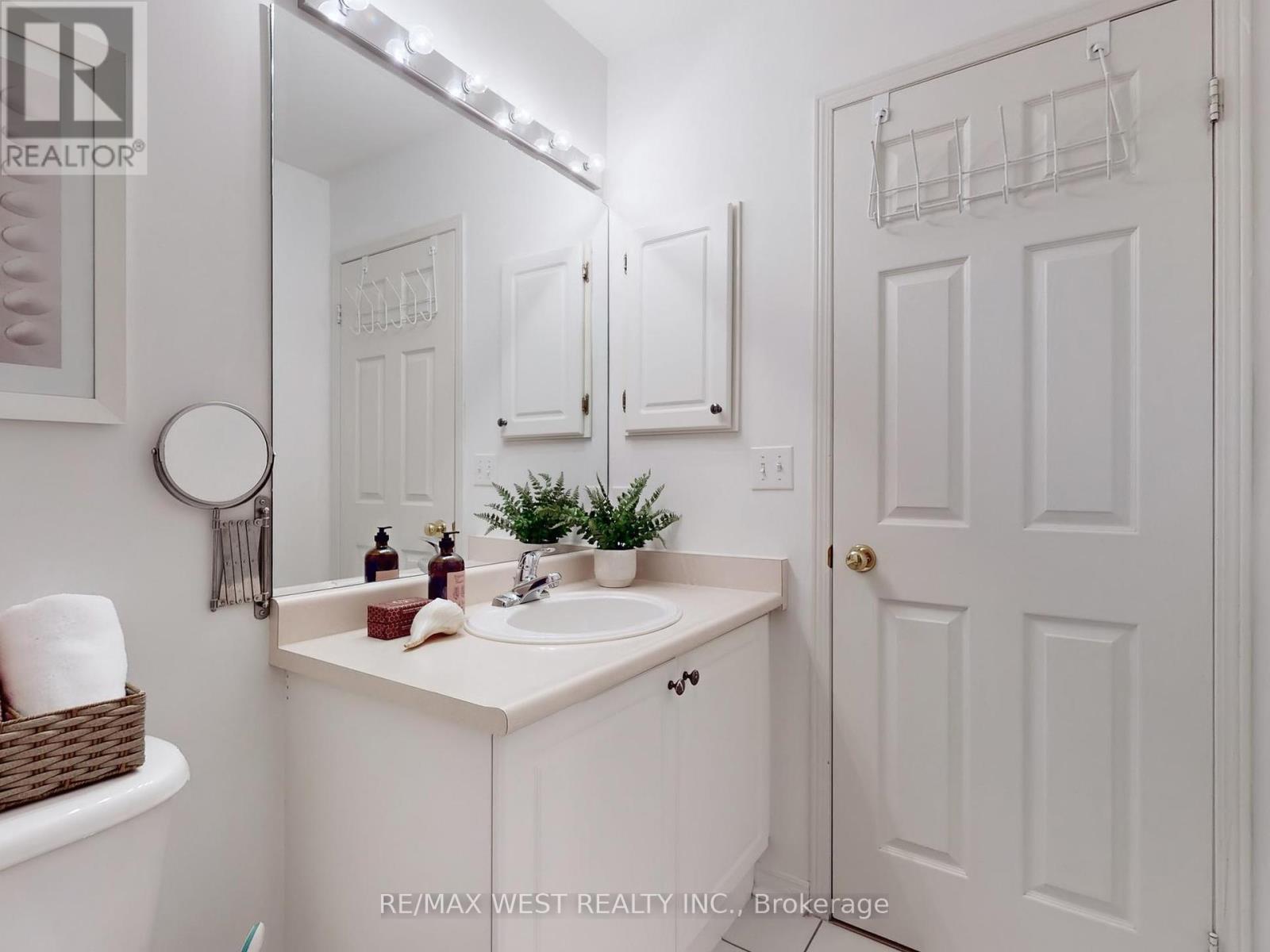 22 Sierra Drive, Toronto, Ontario  M1P 5C2 - Photo 30 - E12432623