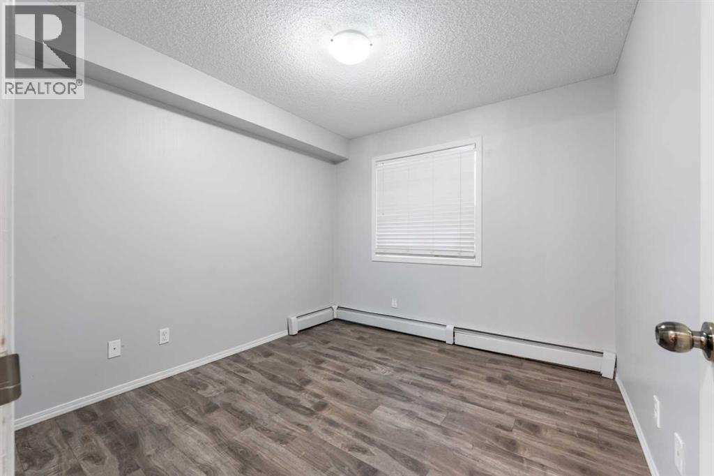 102, 15 Saddlestone Way Ne, Calgary, Alberta  T3J 0S3 - Photo 18 - A2261898