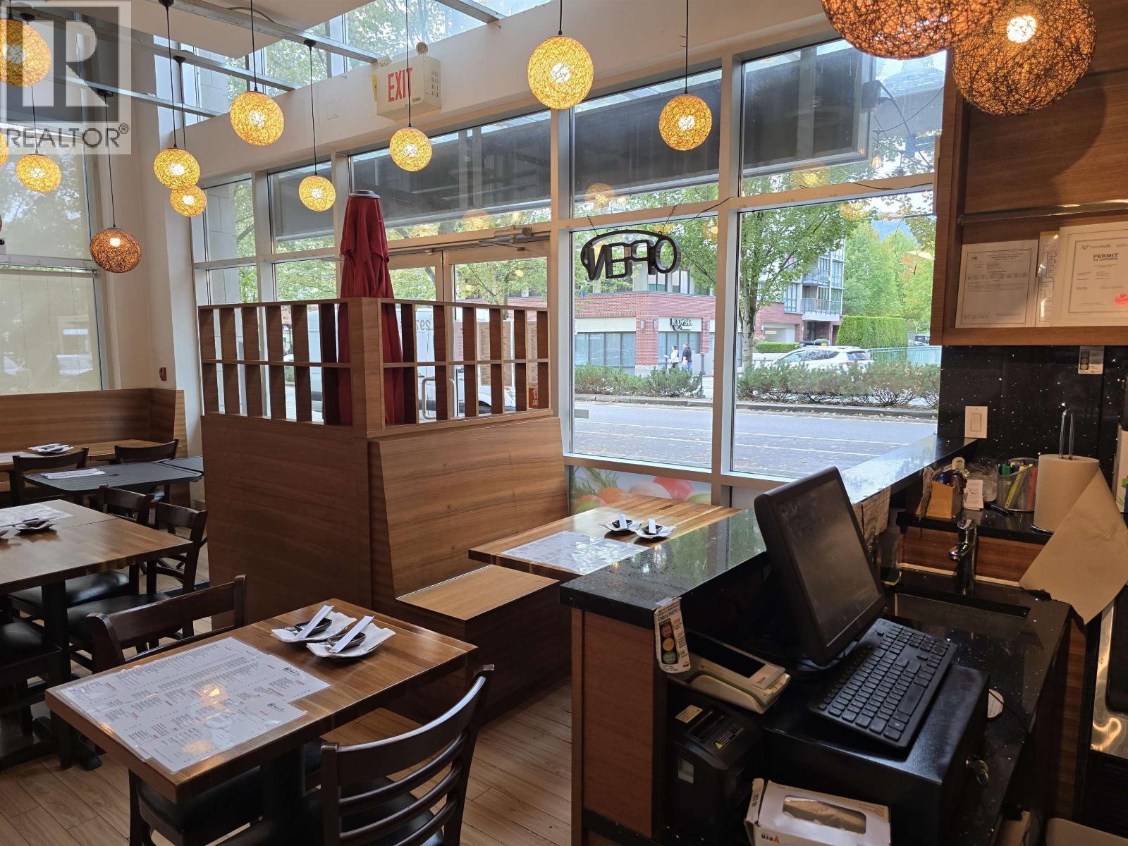 100 2970 Glen Drive, Coquitlam, British Columbia  V3B 0C4 - Photo 8 - C8072656