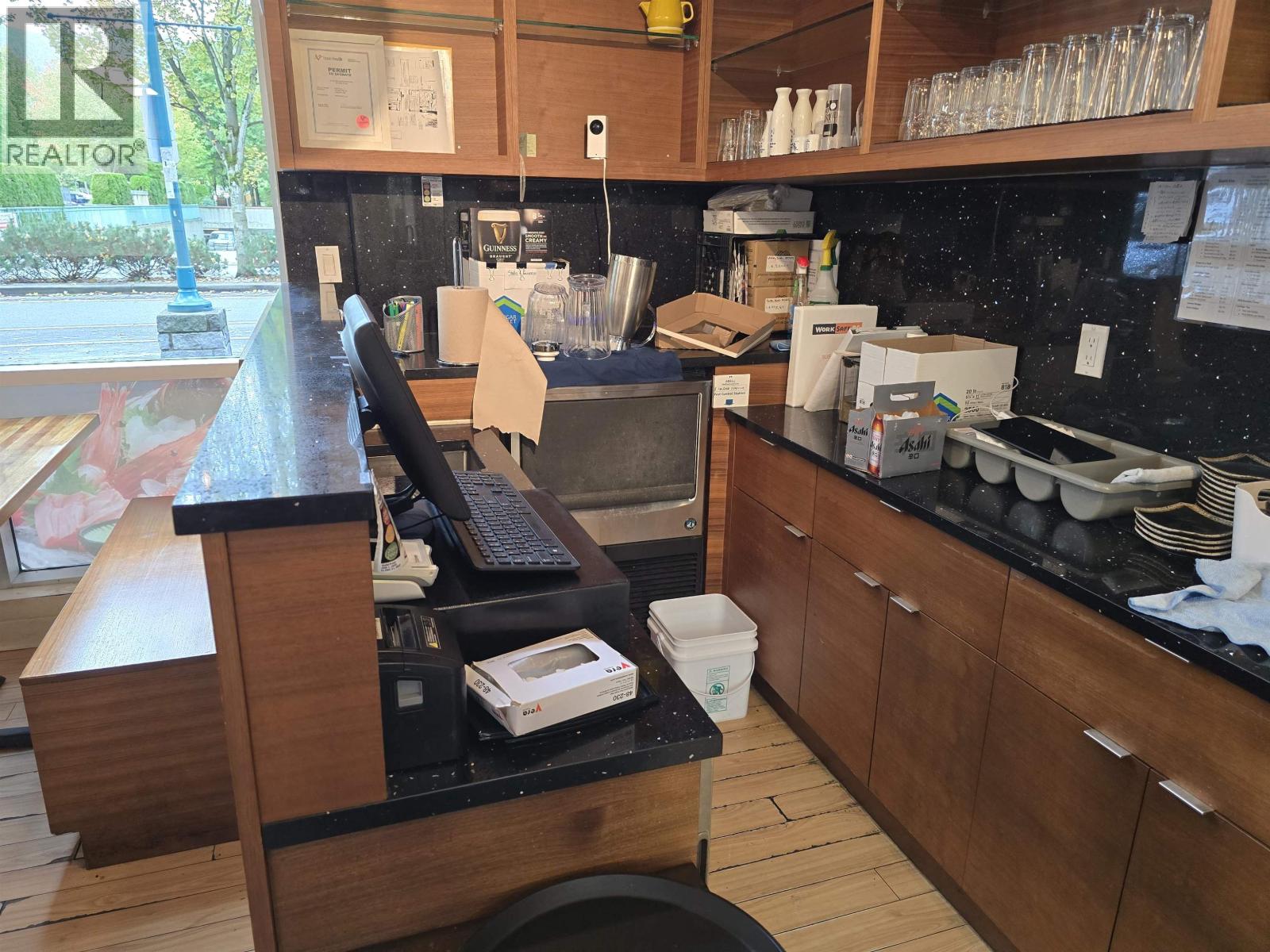 100 2970 Glen Drive, Coquitlam, British Columbia  V3B 0C4 - Photo 12 - C8072656