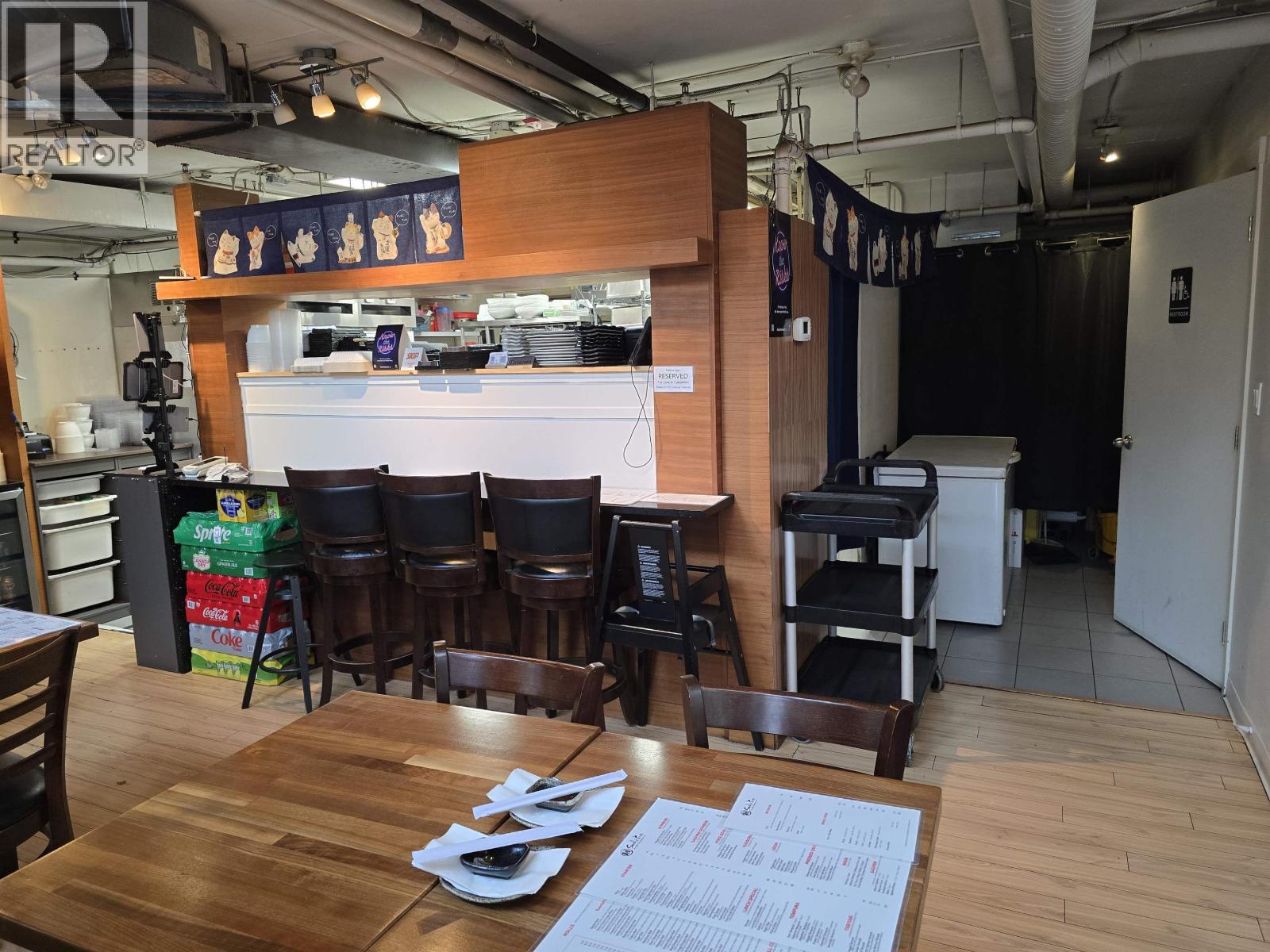 100 2970 Glen Drive, Coquitlam, British Columbia  V3B 0C4 - Photo 2 - C8072656