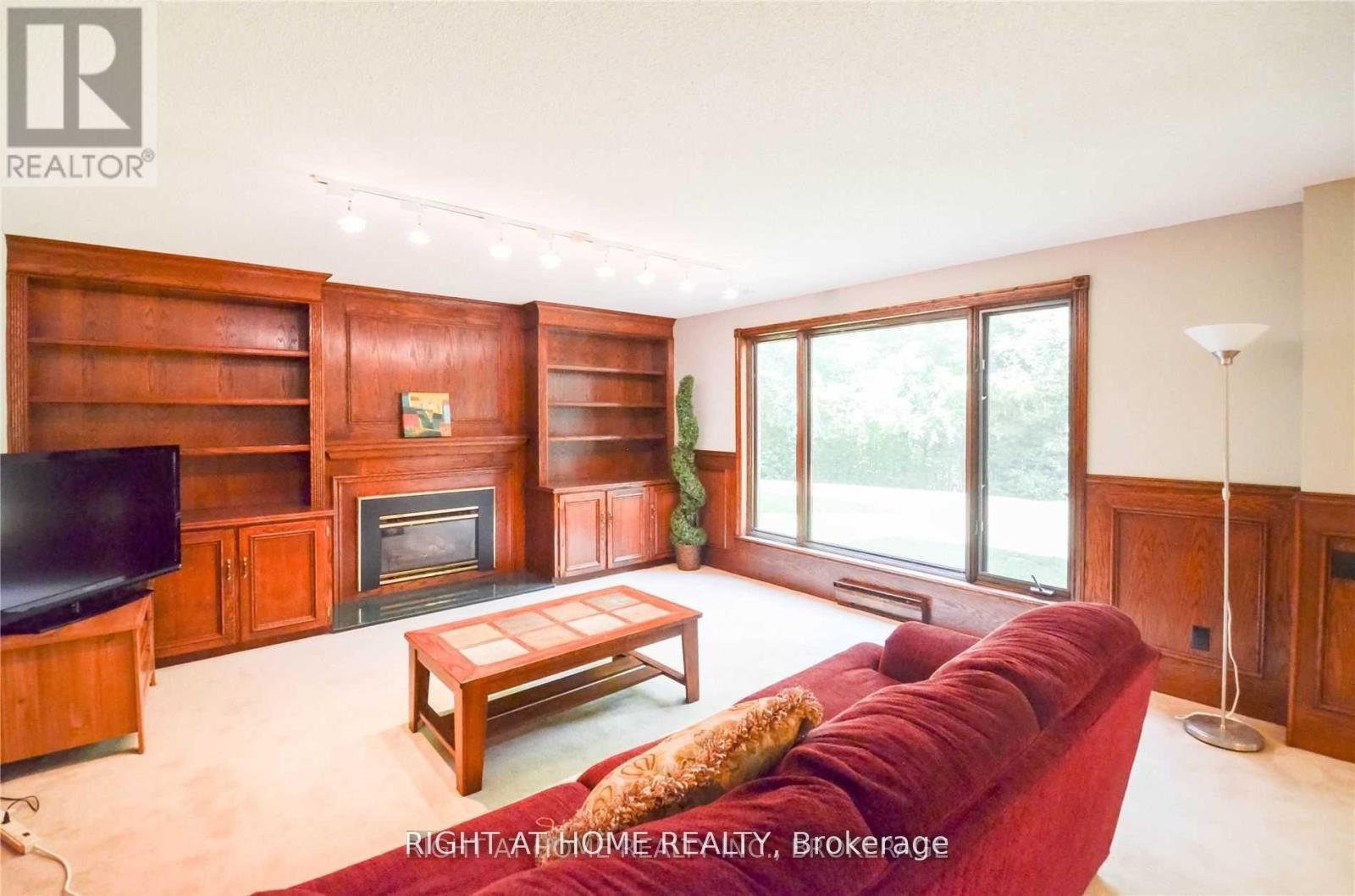 69 Clarinda Drive, Toronto, Ontario  M2K 2V2 - Photo 6 - C12442010