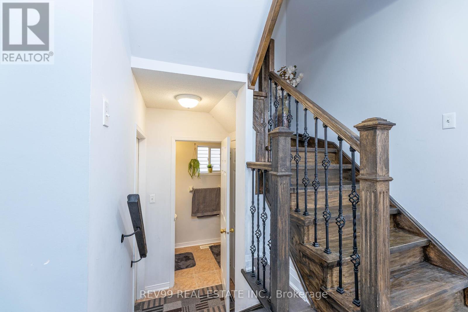 Lorem Ipsum Dolor Si, Oshawa, Ontario  L1K  - Photo 10 - DEMO28945773