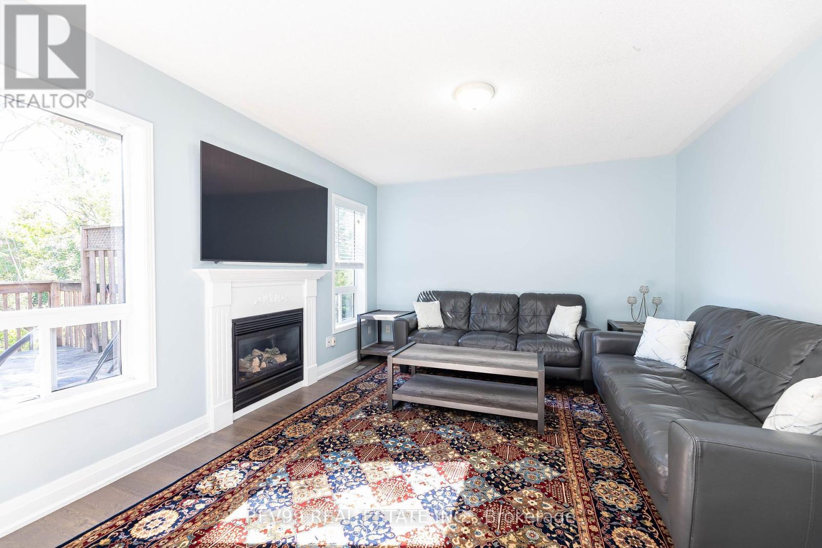 Lorem Ipsum Dolor Si, Oshawa, Ontario  L1K  - Photo 18 - DEMO28945773