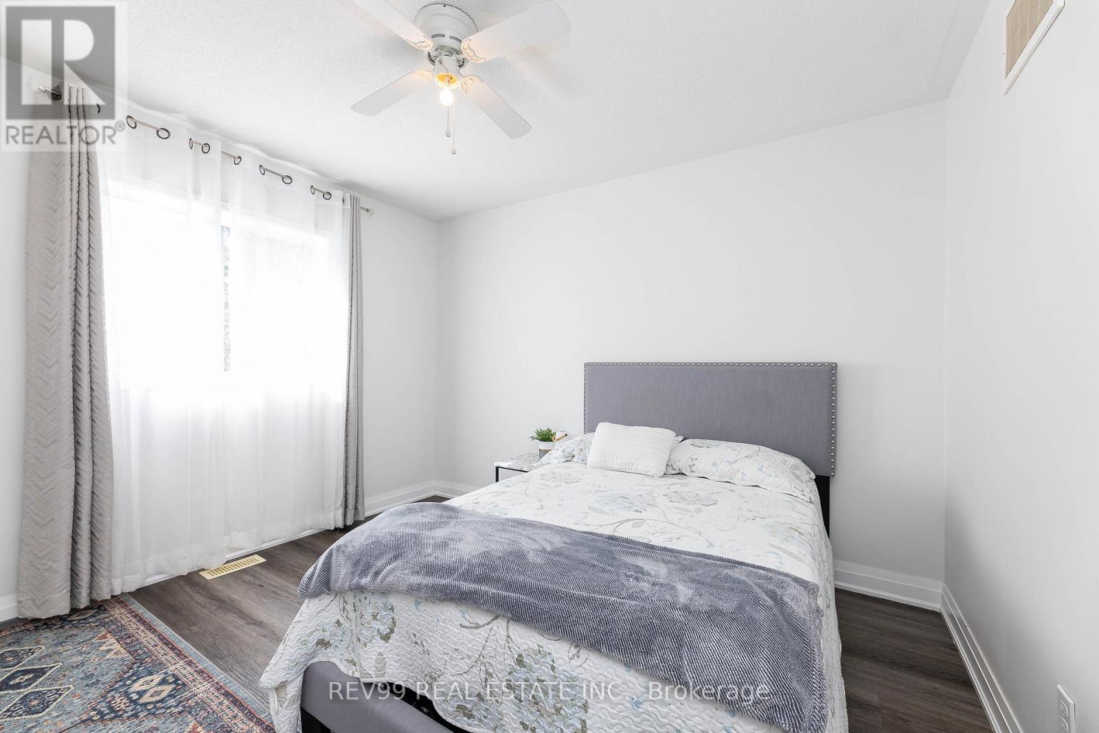 Lorem Ipsum Dolor Si, Oshawa, Ontario  L1K  - Photo 34 - DEMO28945773