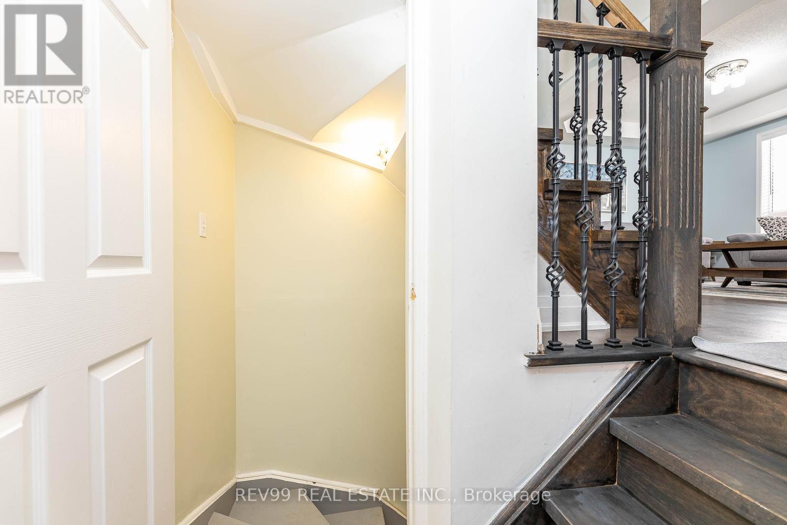 Lorem Ipsum Dolor Si, Oshawa, Ontario  L1K  - Photo 38 - DEMO28945773