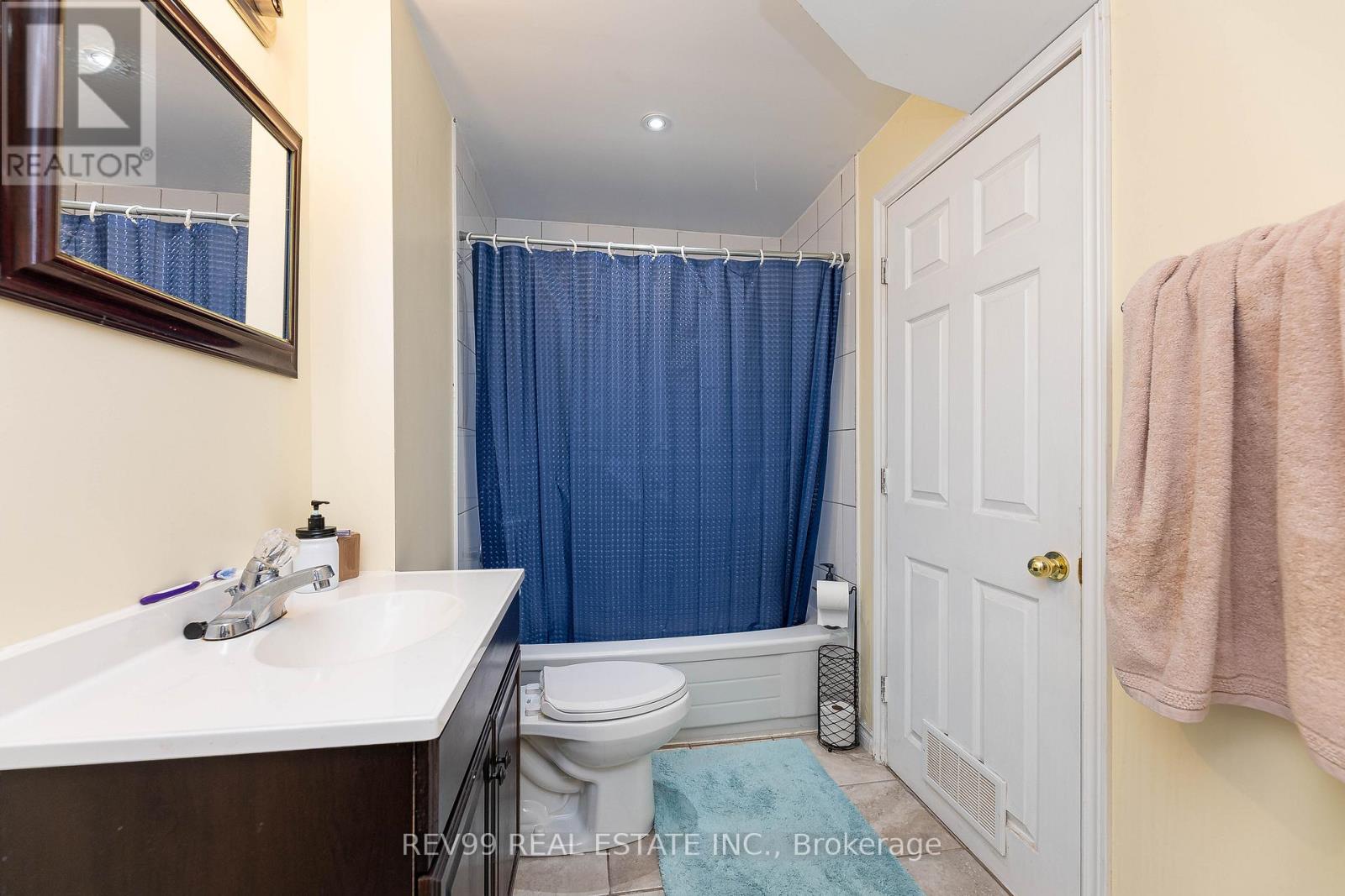 Lorem Ipsum Dolor Si, Oshawa, Ontario  L1K  - Photo 44 - DEMO28945773