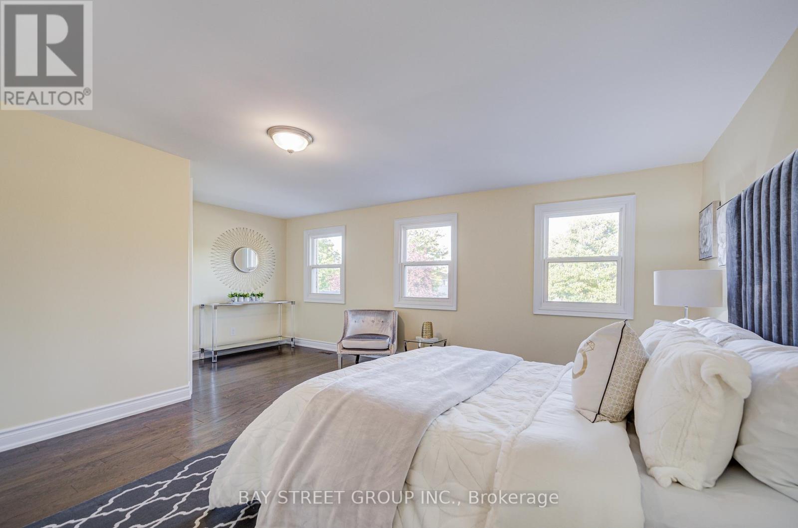107 Enchanted Hills Crescent, Toronto (Milliken), Ontario  M1V 3P1 - Photo 28 - E12442005