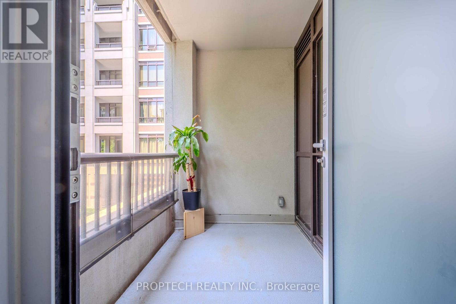 D320 - 33 Clegg Road, Markham, Ontario  L6G 0G6 - Photo 14 - N12441983