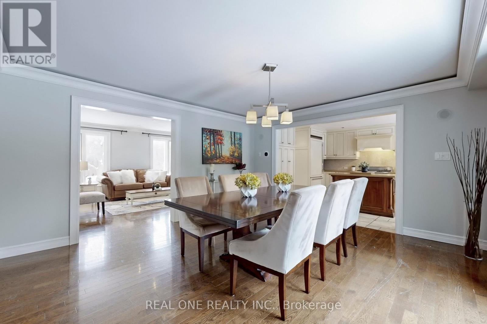 27 Aitken Circle, Markham (Unionville), Ontario  L3R 7K9 - Photo 19 - N12441999
