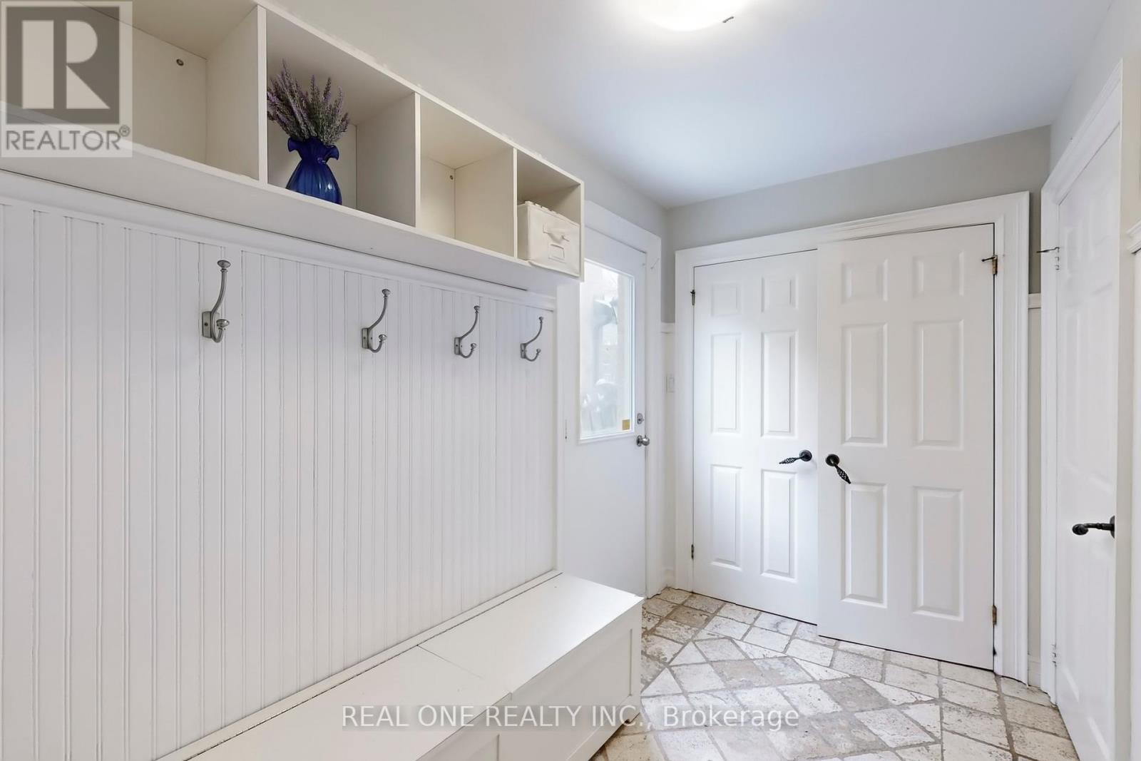 27 Aitken Circle, Markham (Unionville), Ontario  L3R 7K9 - Photo 23 - N12441999