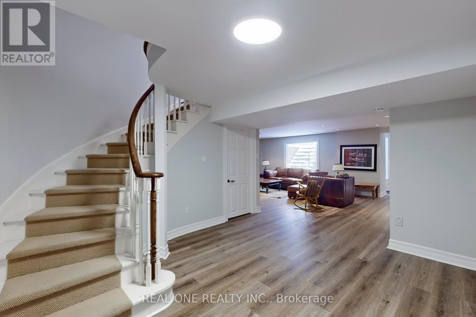 27 Aitken Circle, Markham (Unionville), Ontario  L3R 7K9 - Photo 40 - N12441999