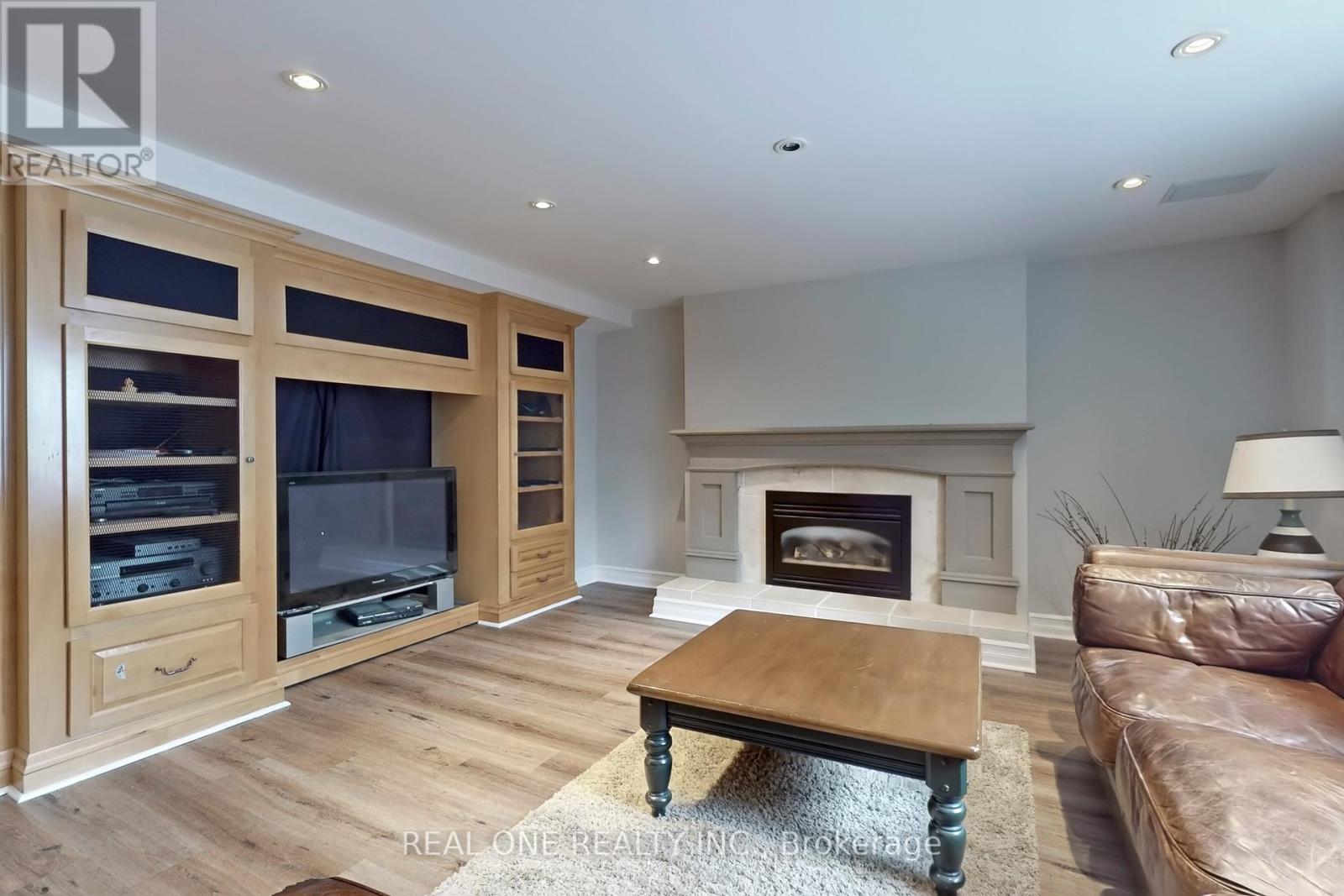 27 Aitken Circle, Markham (Unionville), Ontario  L3R 7K9 - Photo 42 - N12441999