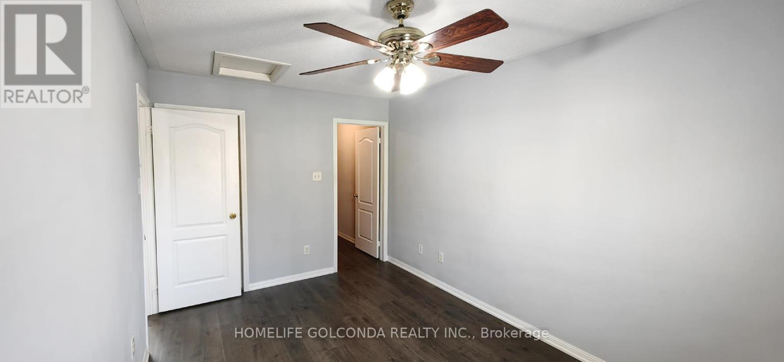 Coach - 1 Pingel Road, Markham, Ontario  L6B 1B7 - Photo 12 - N12442012