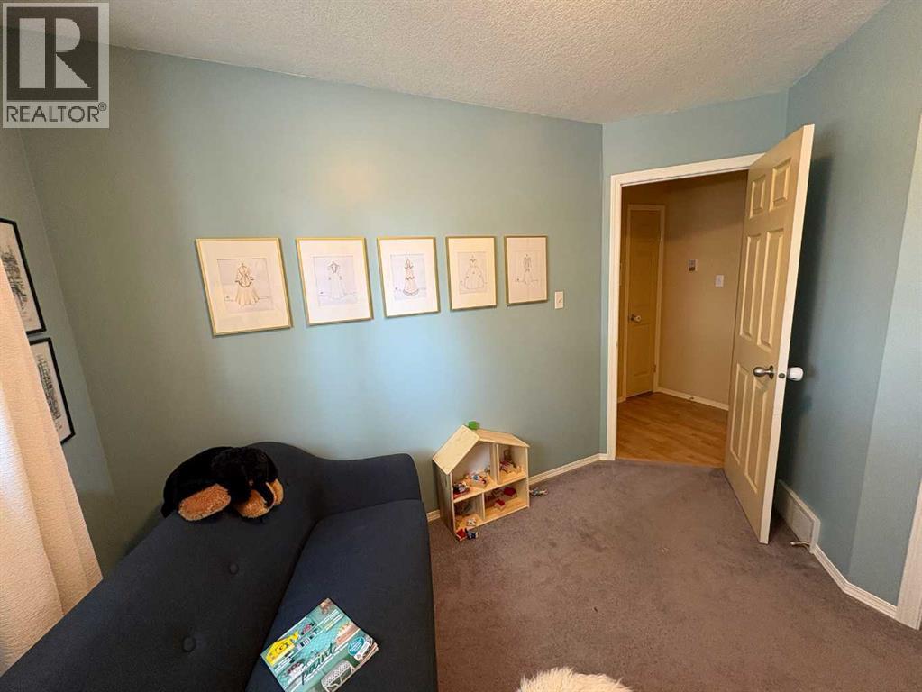 167 Mt Rundle Road W, Lethbridge, Alberta  T1K 7G1 - Photo 11 - A2237914