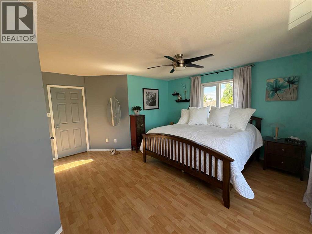 167 Mt Rundle Road W, Lethbridge, Alberta  T1K 7G1 - Photo 23 - A2237914