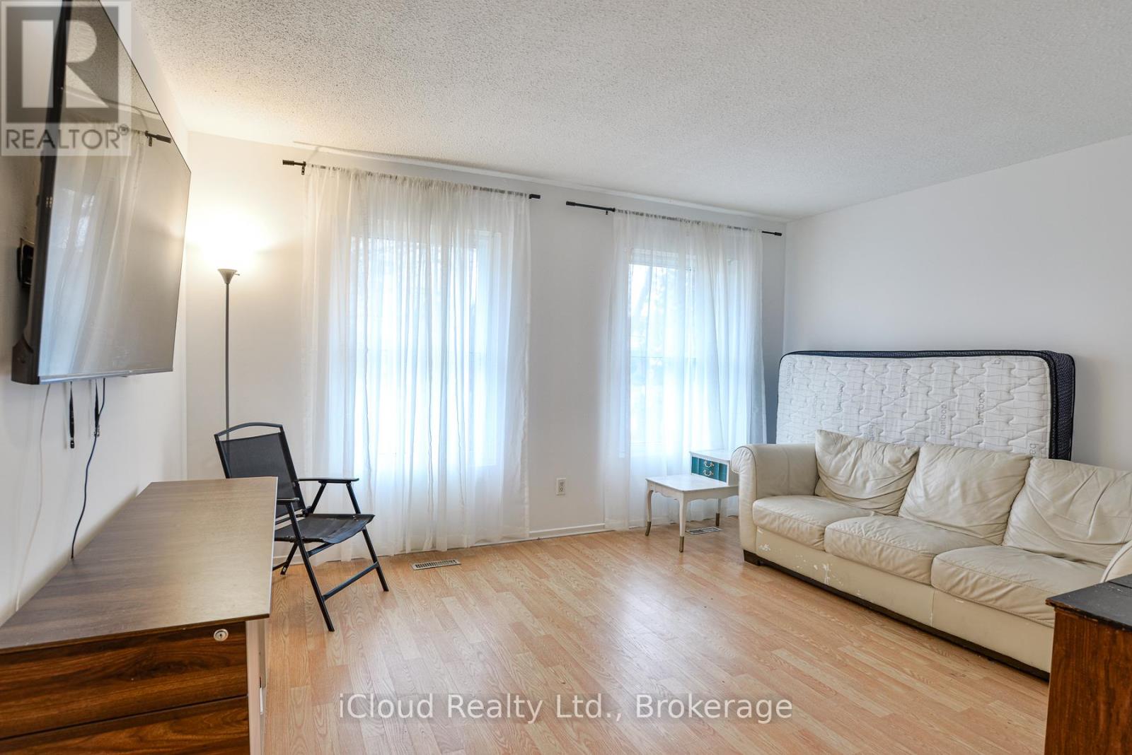 Lorem Ipsum Dolo, Barrie, Ontario  L4N  - Photo 3 - DEMO28945782