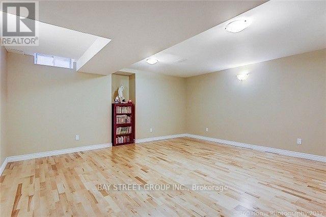 2870 Westbury Court, Mississauga (Central Erin Mills), Ontario  L5M 6B3 - Photo 16 - W12441985