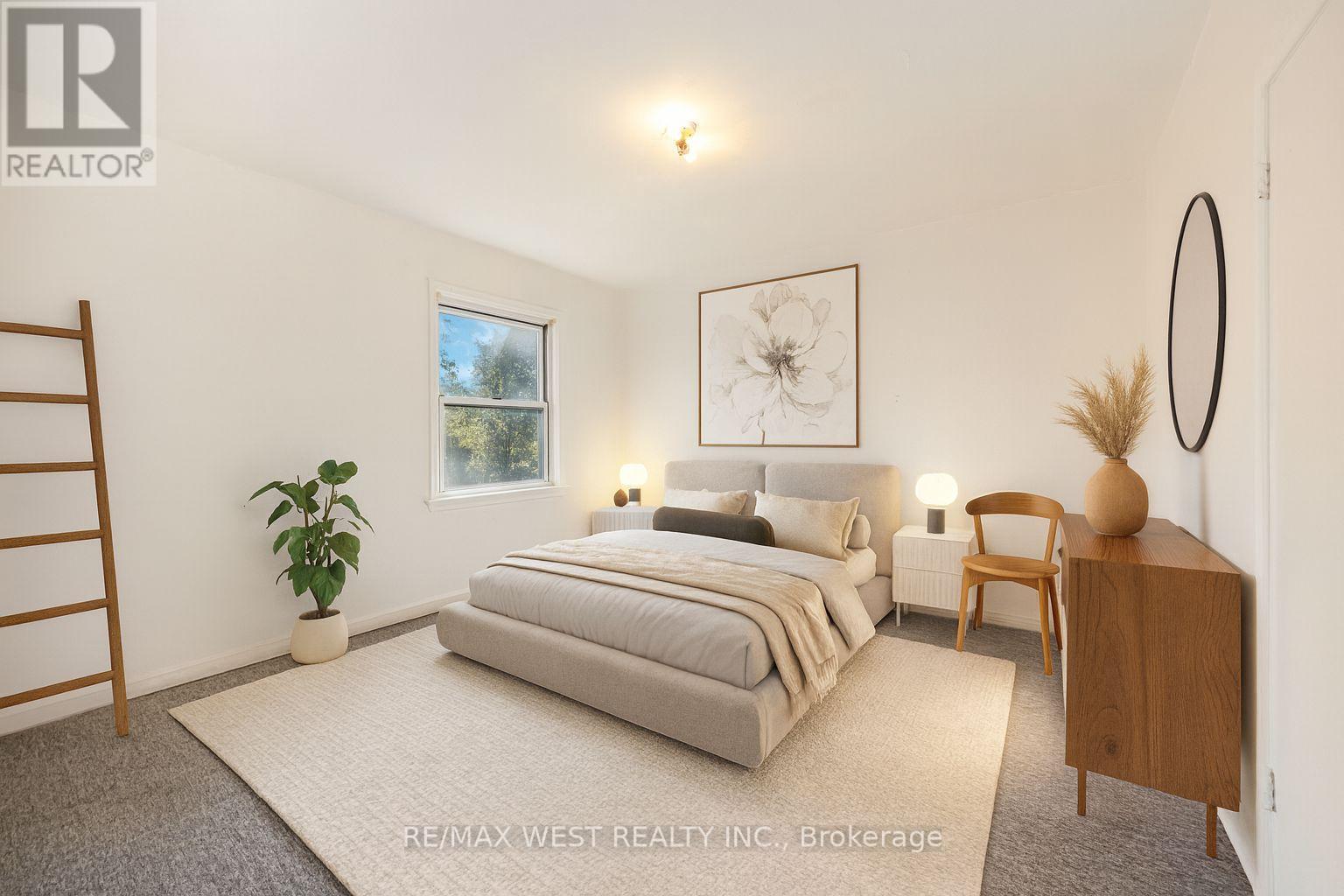 241 Eileen Avenue, Toronto (Rockcliffe-Smythe), Ontario  M6N 1W5 - Photo 16 - W12441988