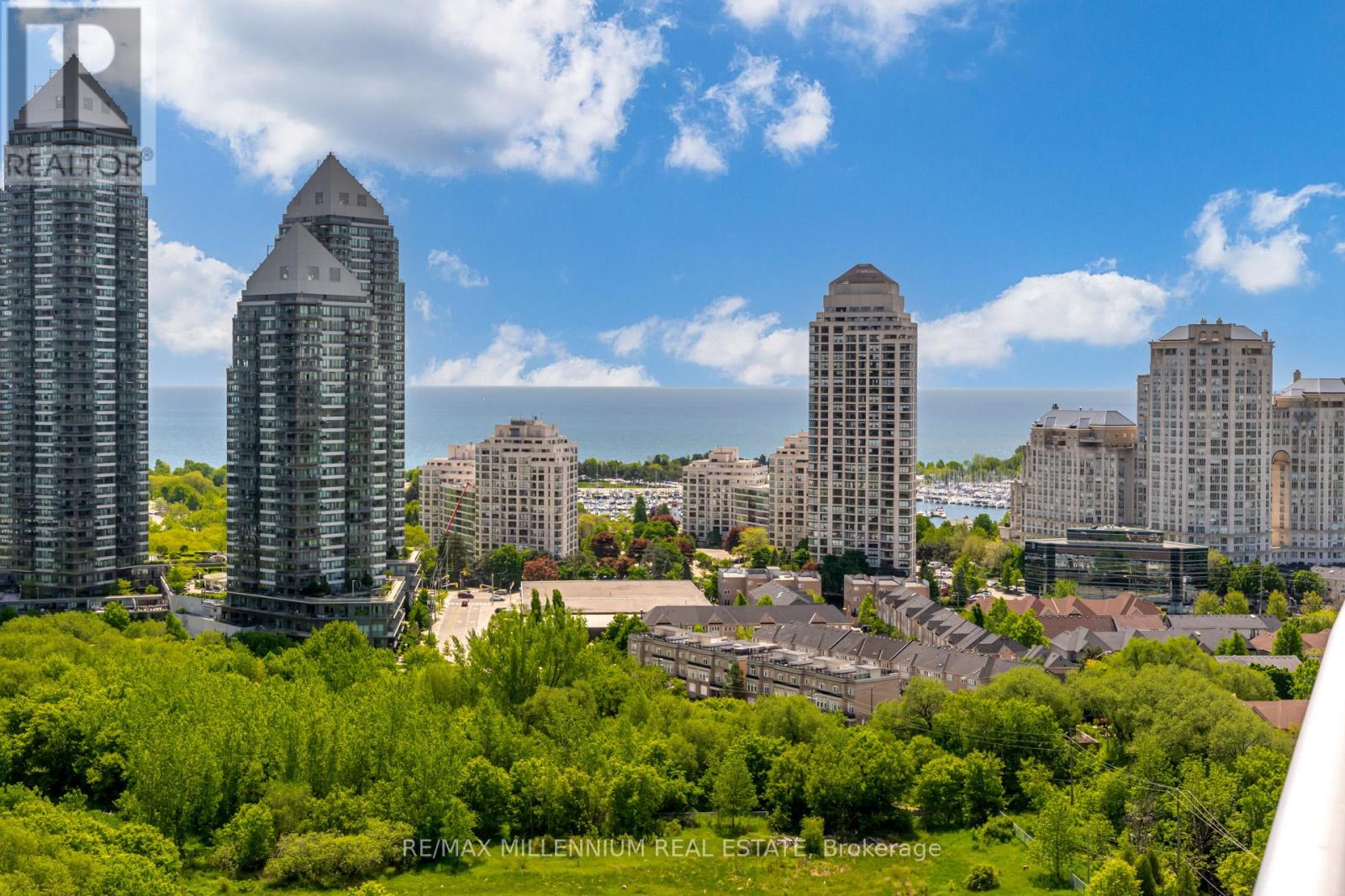 2114 - 155 Legion Road N, Toronto (Mimico), Ontario  M8Y 0A7 - Photo 18 - W12441990