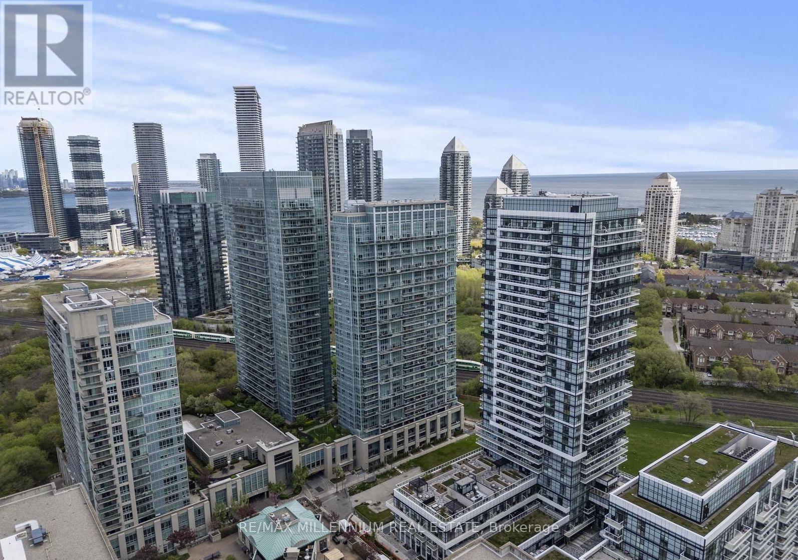 2114 - 155 Legion Road N, Toronto (Mimico), Ontario  M8Y 0A7 - Photo 26 - W12441990