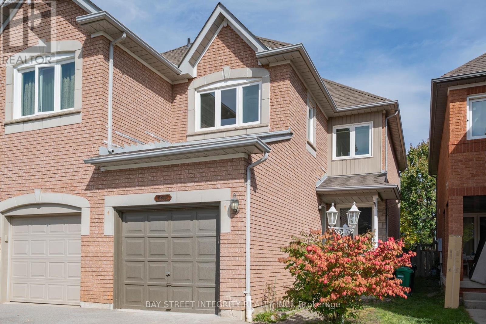 6847 Dillingwood Drive, Mississauga (Lisgar), Ontario  L5N 6Z9 - Photo 3 - W12441996