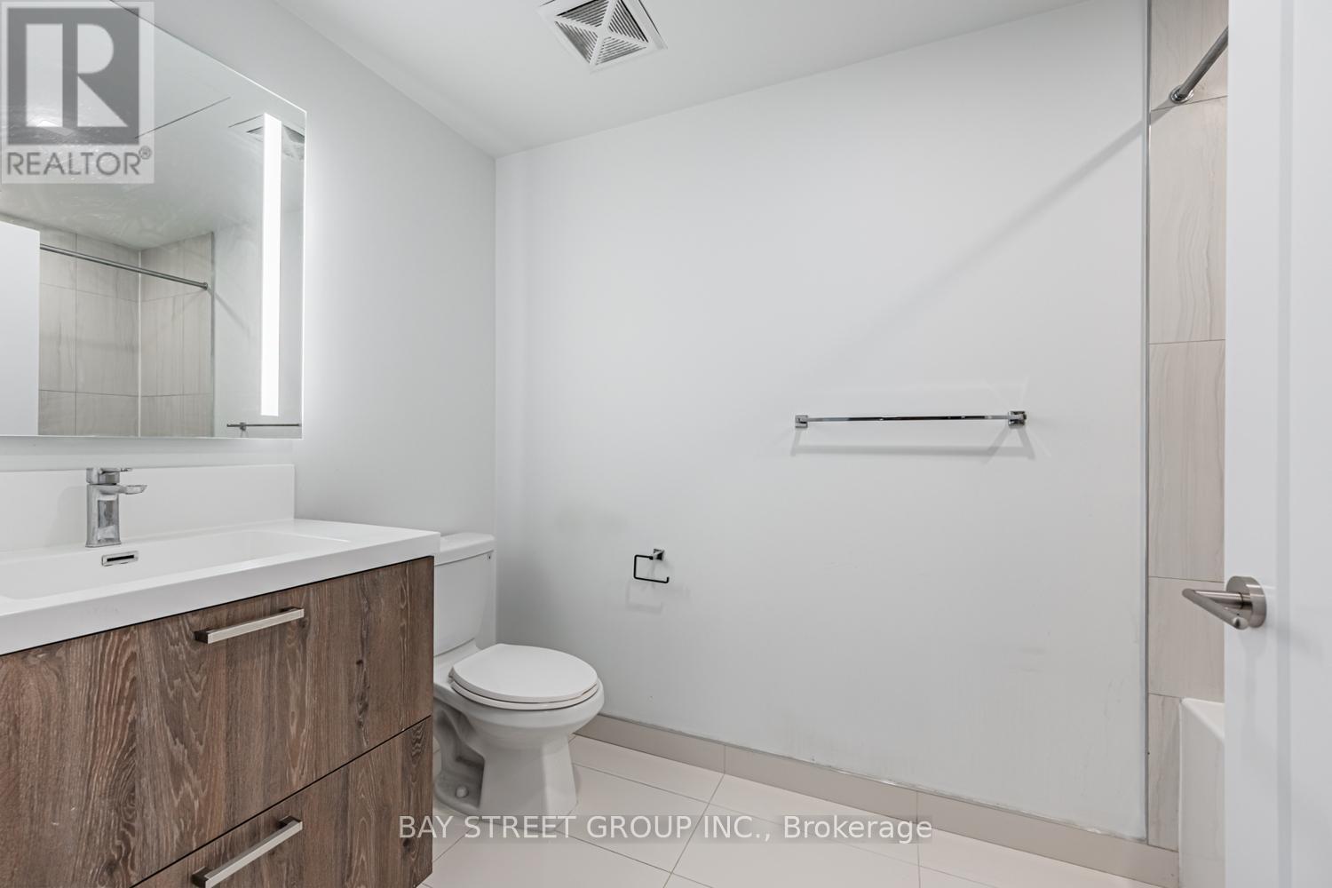 1008 - 50 Mccaul Street, Toronto (Kensington-Chinatown), Ontario  M5T 1V9 - Photo 22 - C12442017