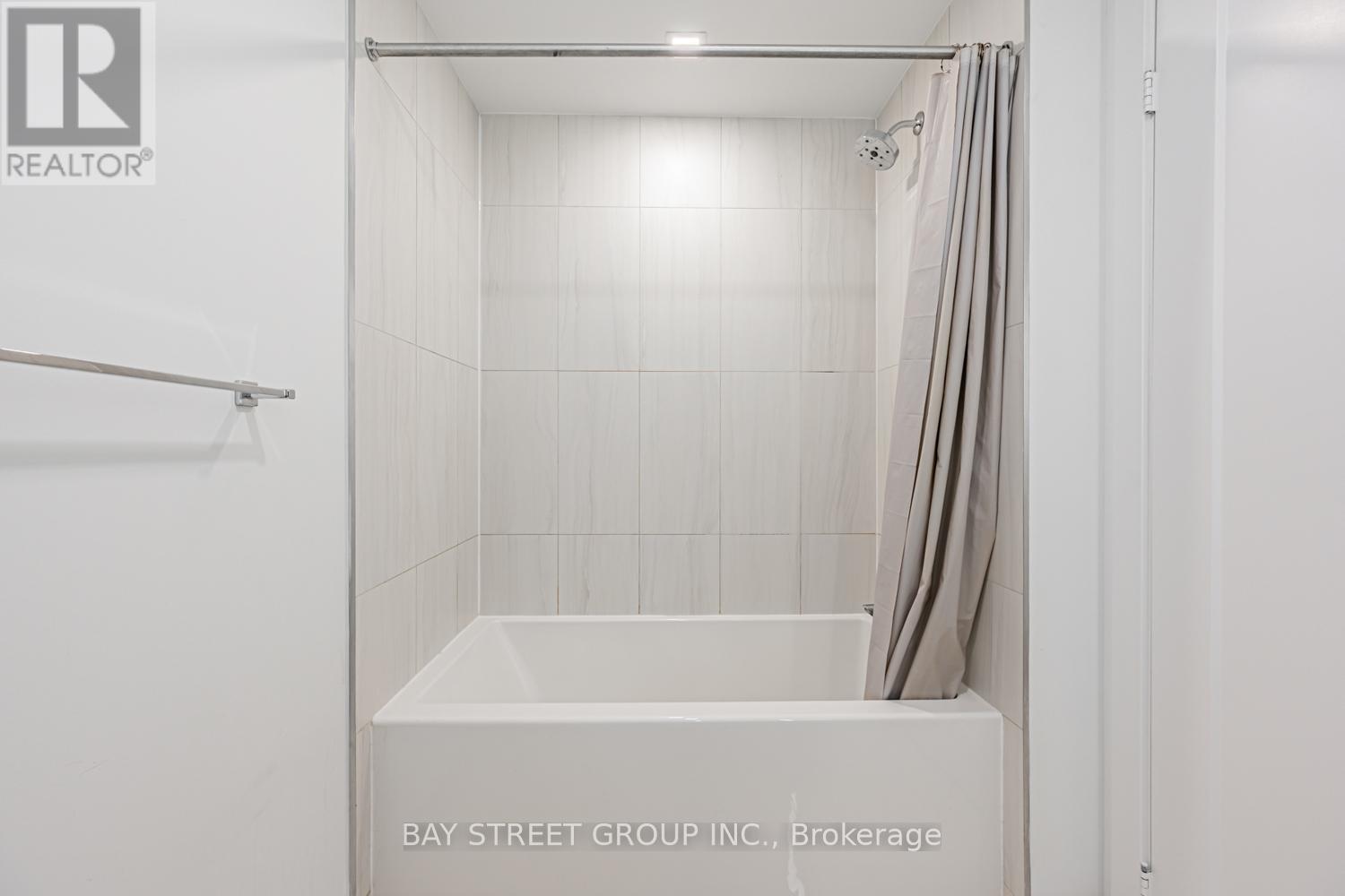 1008 - 50 Mccaul Street, Toronto (Kensington-Chinatown), Ontario  M5T 1V9 - Photo 23 - C12442017