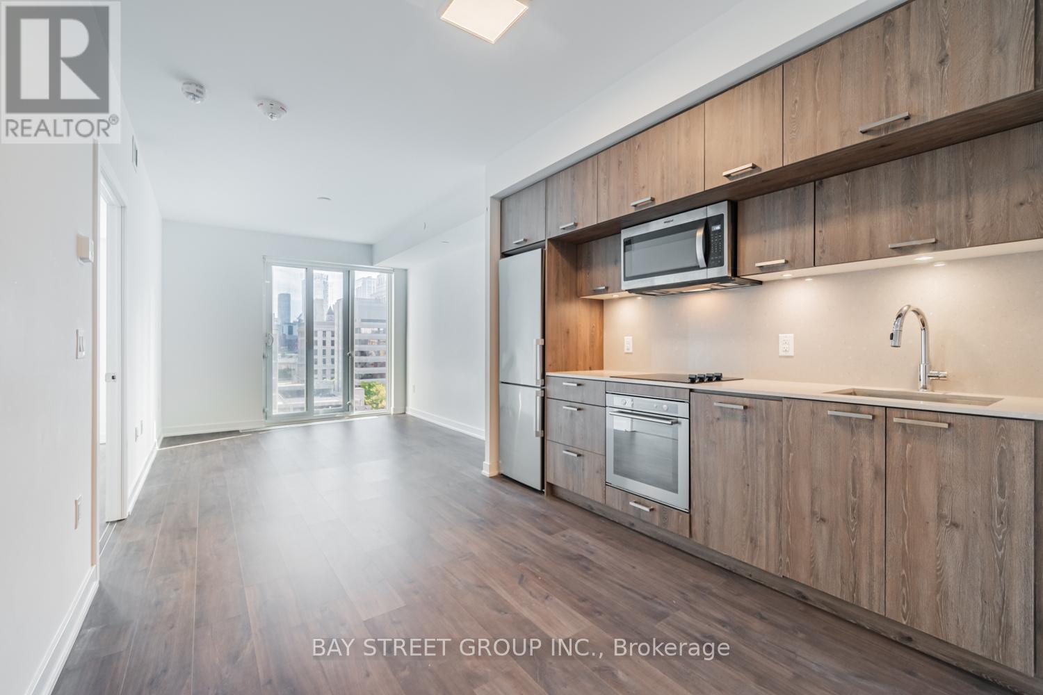 1008 - 50 Mccaul Street, Toronto (Kensington-Chinatown), Ontario  M5T 1V9 - Photo 6 - C12442017