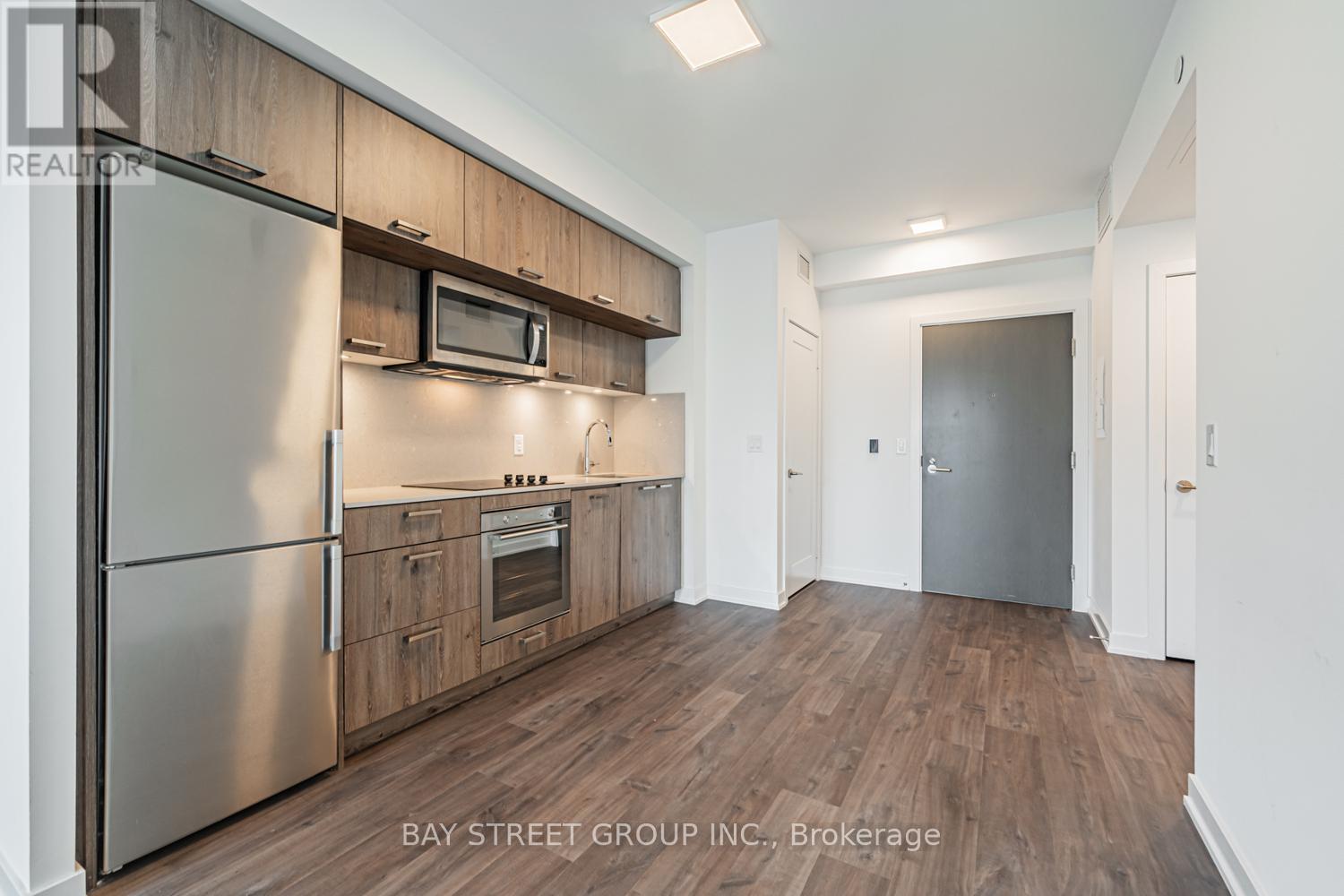 1008 - 50 Mccaul Street, Toronto (Kensington-Chinatown), Ontario  M5T 1V9 - Photo 8 - C12442017