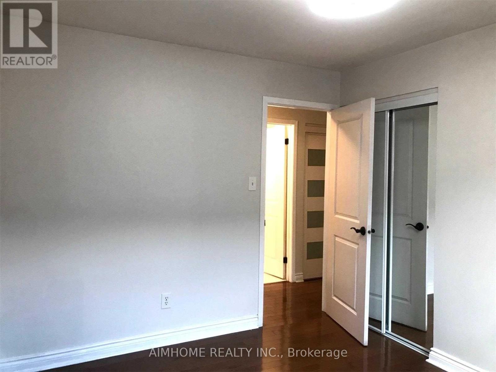 Upper - 88 Apache Trail, Toronto, Ontario  M2H 2H9 - Photo 6 - C12442026