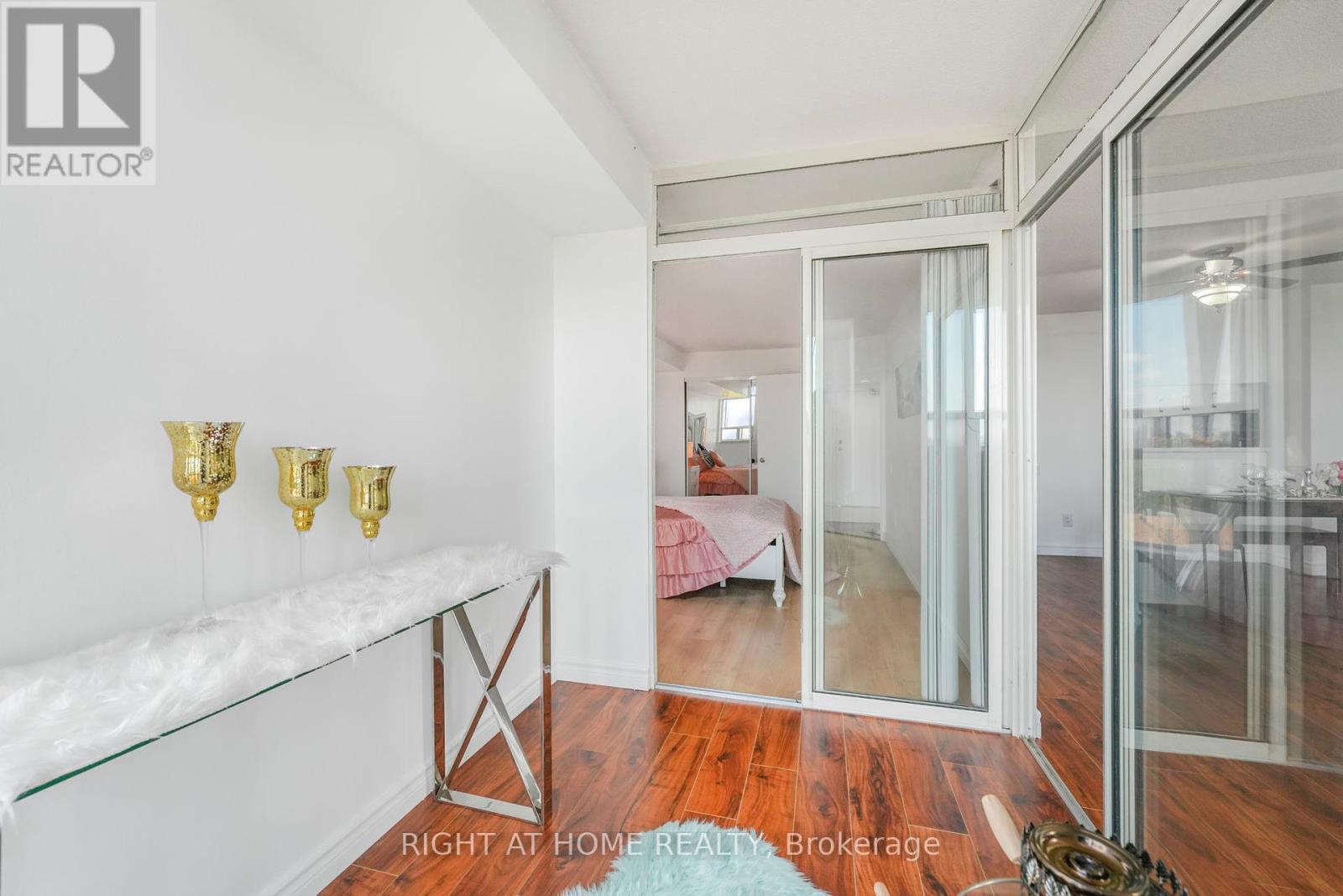 707 - 2466 Eglinton Avenue E, Toronto (Eglinton East), Ontario  M1K 5J8 - Photo 13 - E12442029