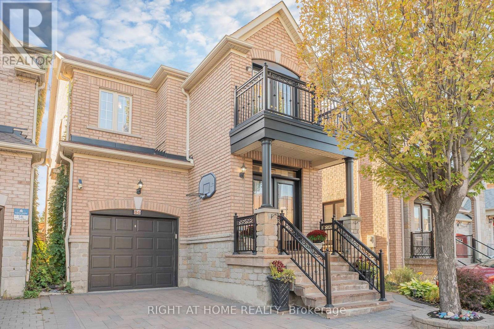 86 DEWPOINT ROAD, Vaughan, Ontario