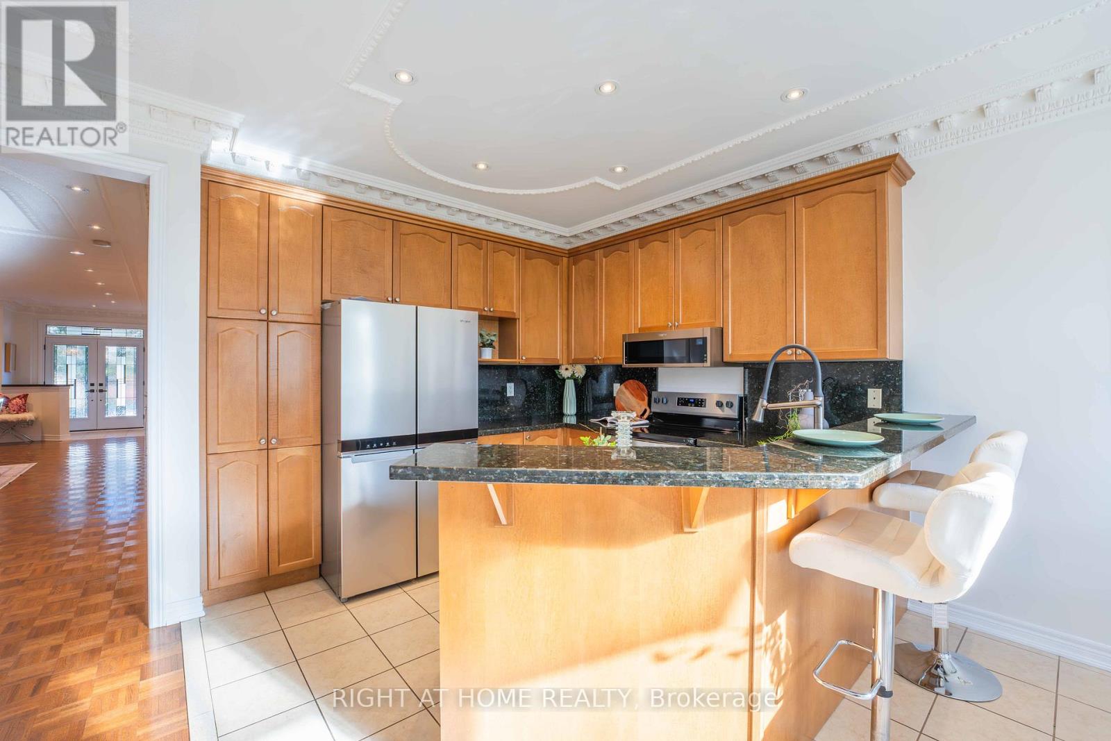 86 Dewpoint Road, Vaughan, Ontario  L4J 9E1 - Photo 12 - N12442016
