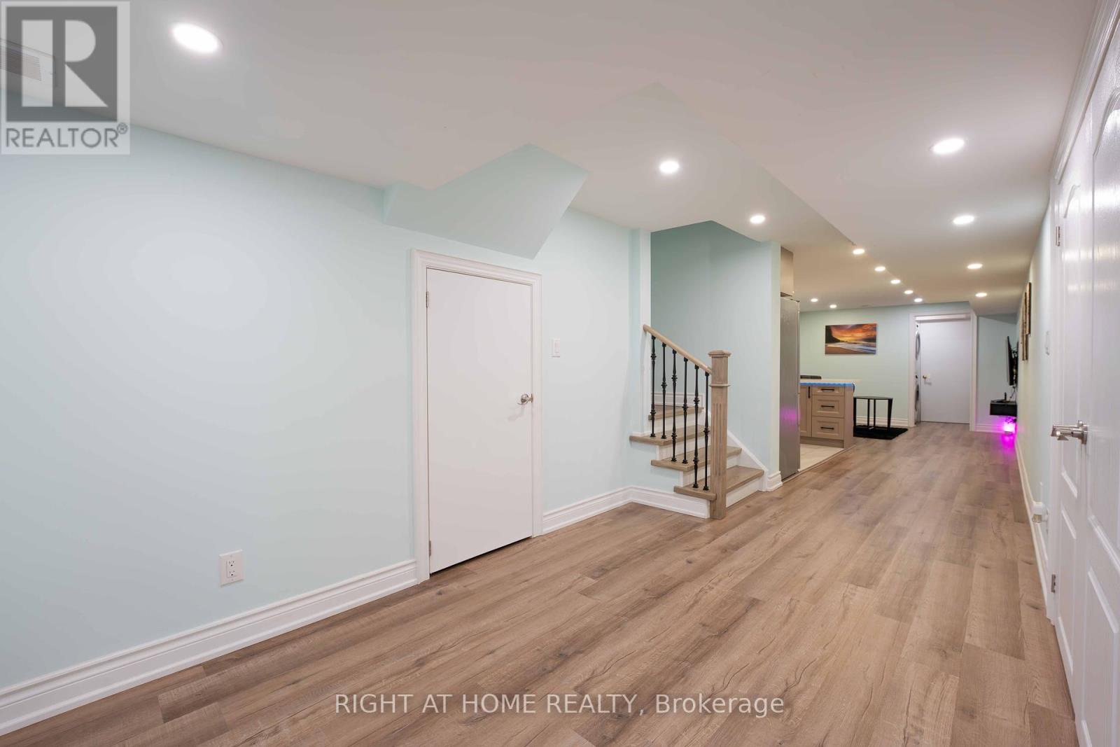 86 Dewpoint Road, Vaughan, Ontario  L4J 9E1 - Photo 30 - N12442016