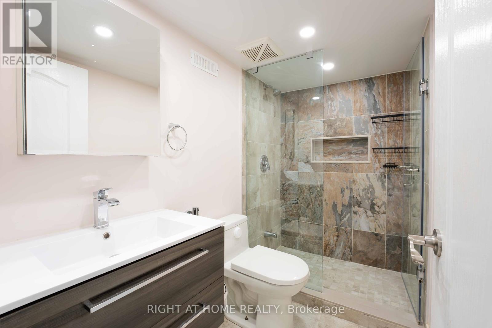 86 Dewpoint Road, Vaughan, Ontario  L4J 9E1 - Photo 33 - N12442016