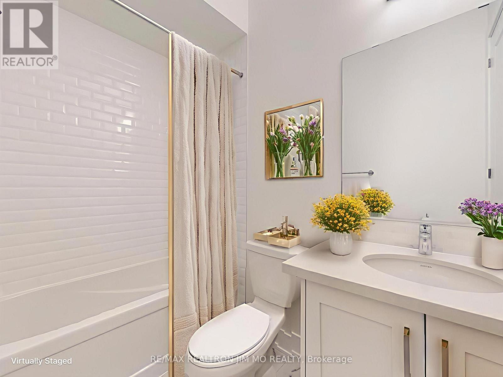 20 Nanhai Avenue, Markham (Angus Glen), Ontario  L6C 3M9 - Photo 19 - N12442028