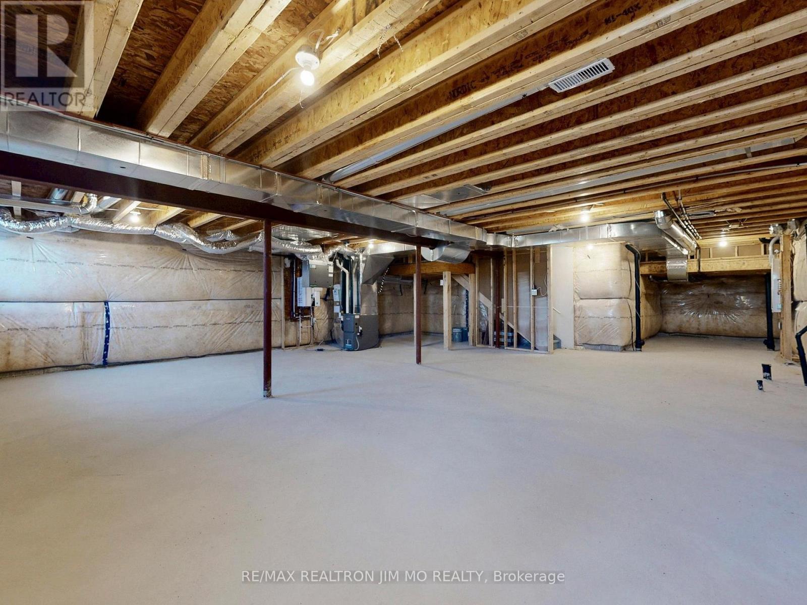 20 Nanhai Avenue, Markham (Angus Glen), Ontario  L6C 3M9 - Photo 31 - N12442028