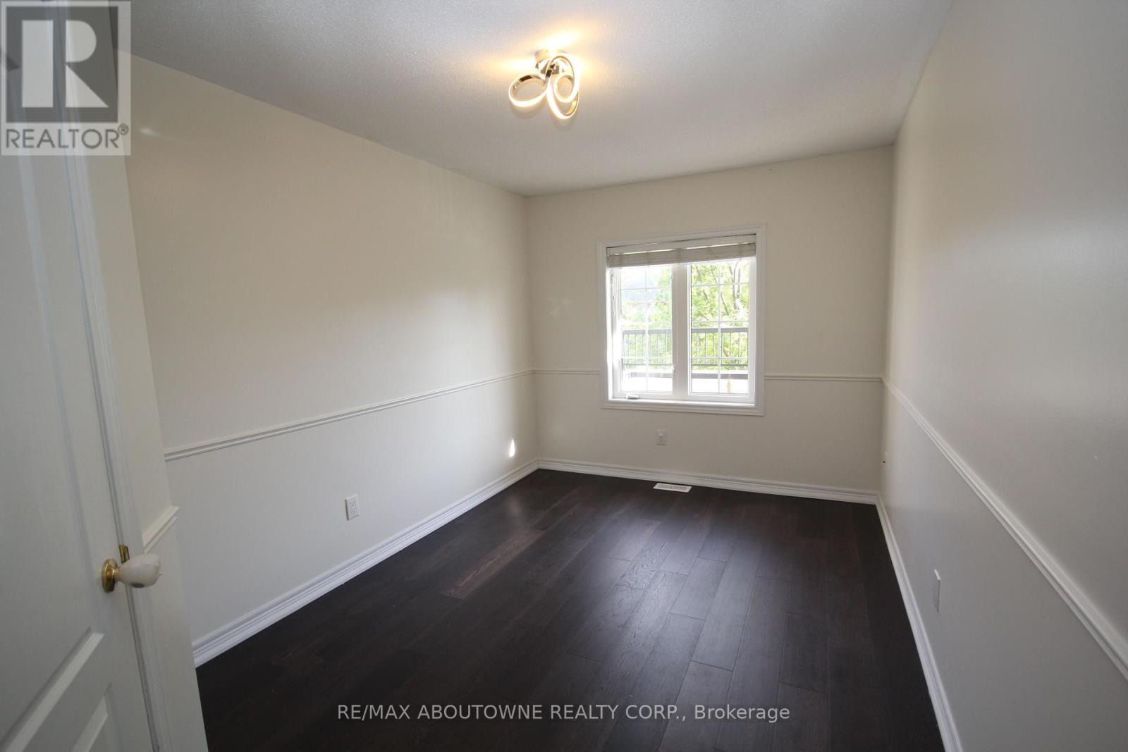 3490 Whilabout Terrace, Oakville, Ontario  L6L 6X6 - Photo 18 - W12442021
