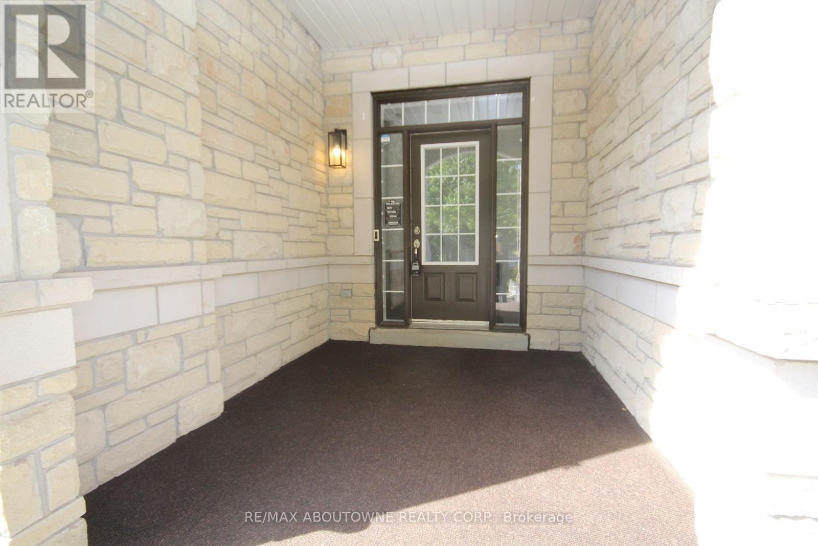 3490 Whilabout Terrace, Oakville, Ontario  L6L 6X6 - Photo 2 - W12442021