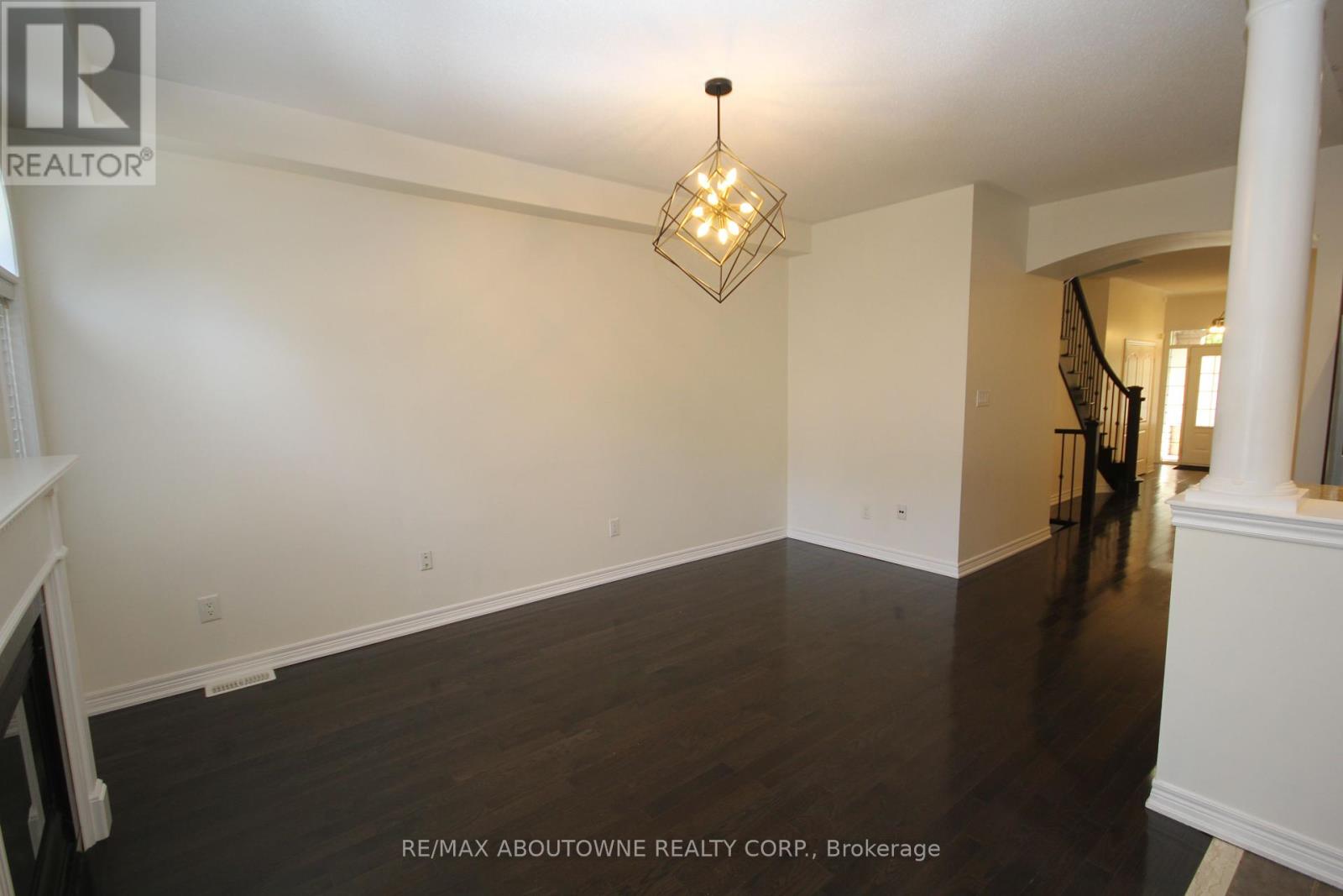 3490 Whilabout Terrace, Oakville, Ontario  L6L 6X6 - Photo 7 - W12442021