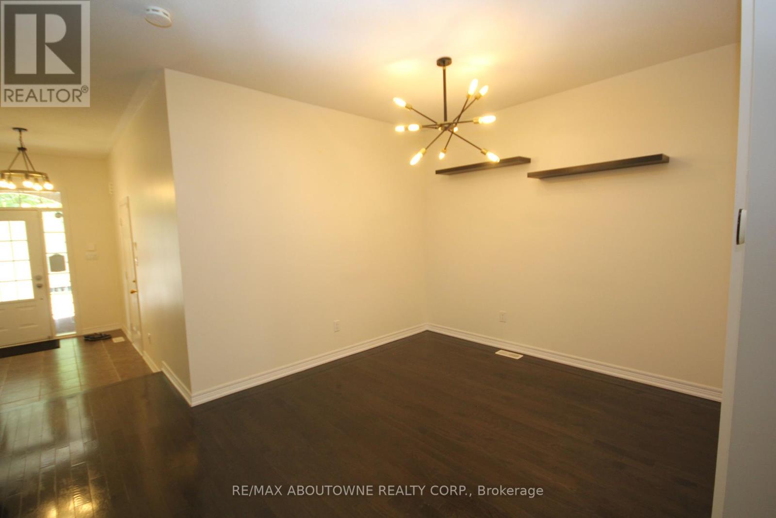 3490 Whilabout Terrace, Oakville, Ontario  L6L 6X6 - Photo 9 - W12442021