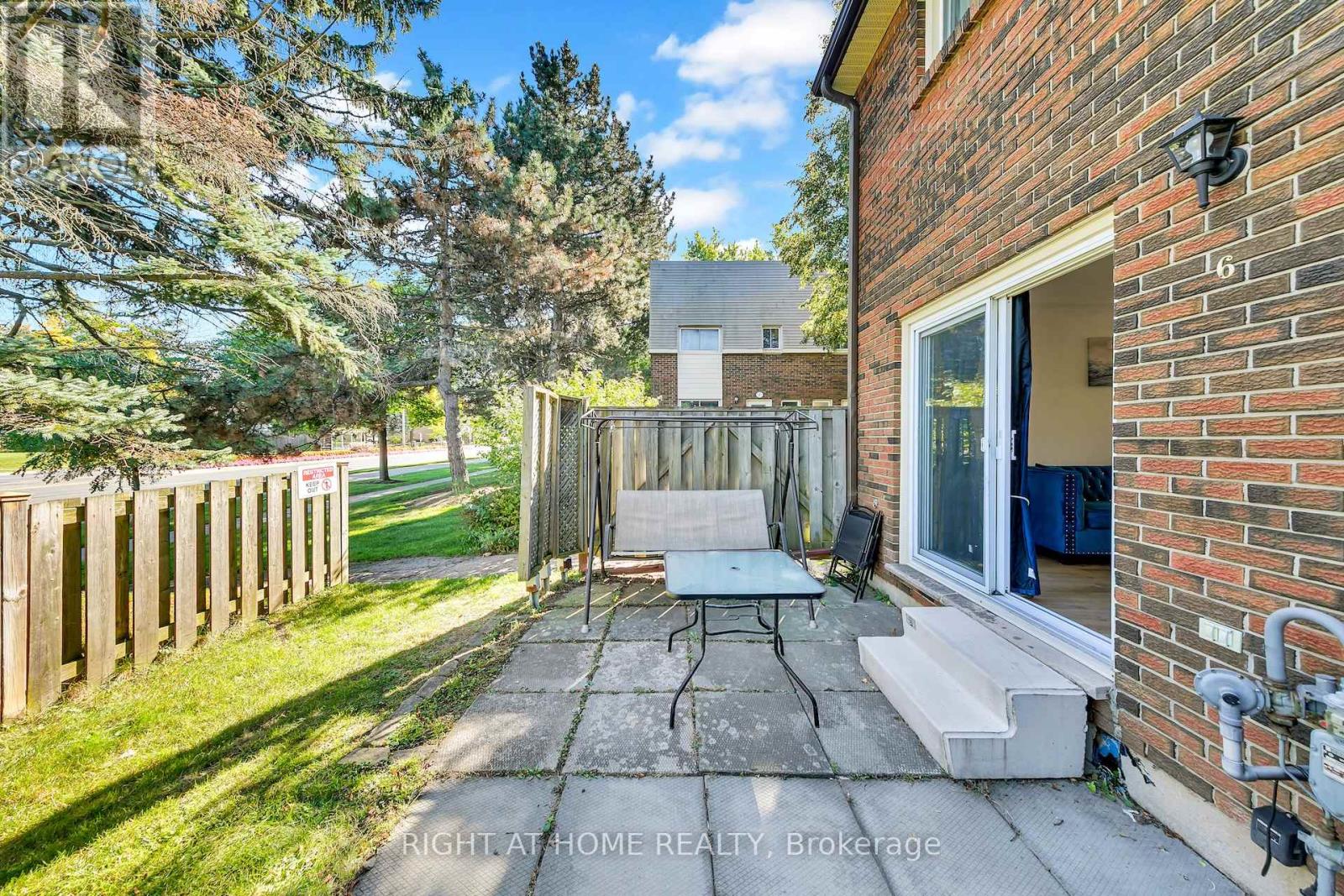 6 - 1460 Garth Street W, Hamilton (Falkirk), Ontario  L9B 1R6 - Photo 38 - X12442025