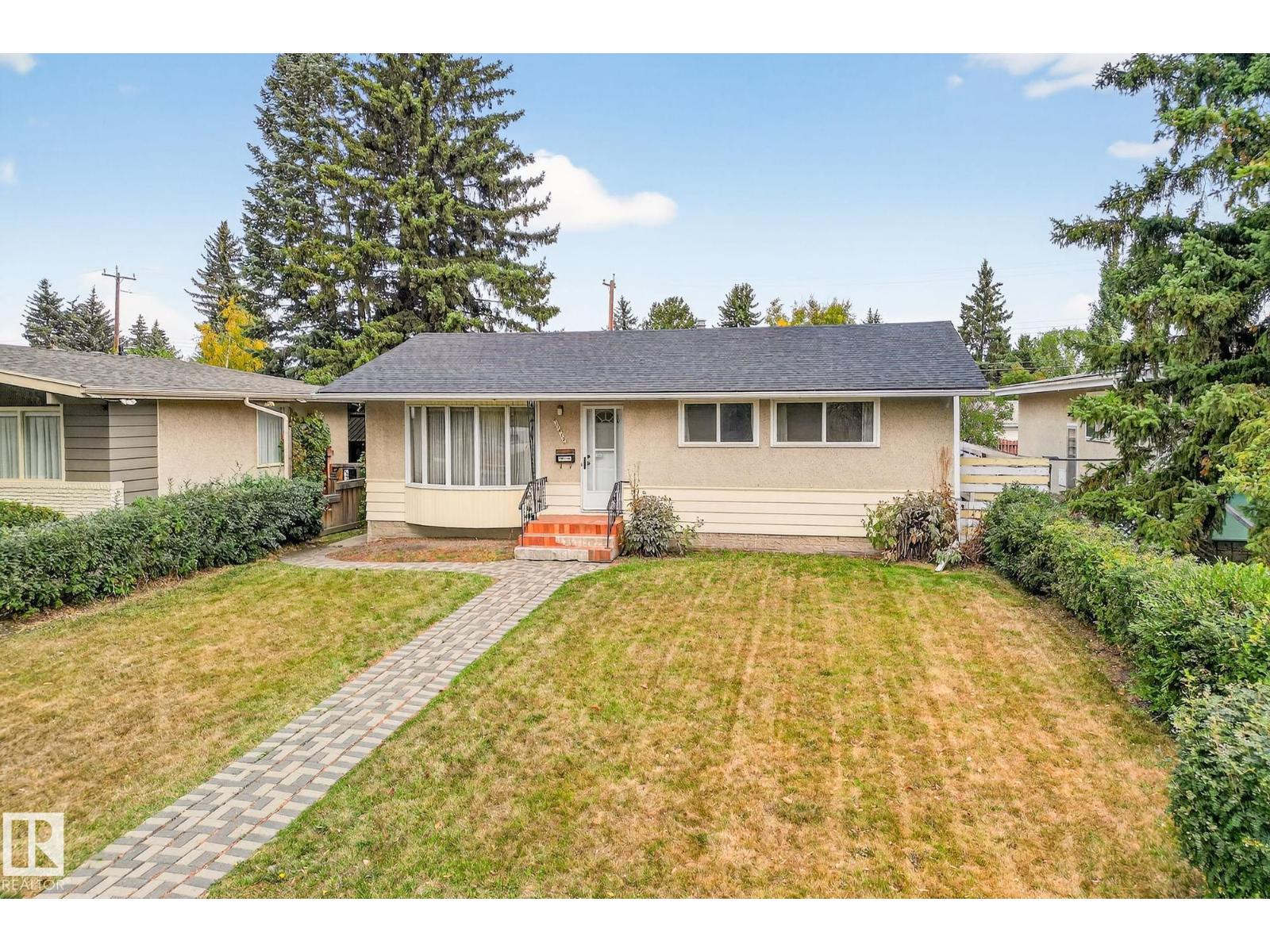 11412 Malmo Rd Nw, Edmonton, Alberta  T6H 4M2 - Photo 2 - E4460592
