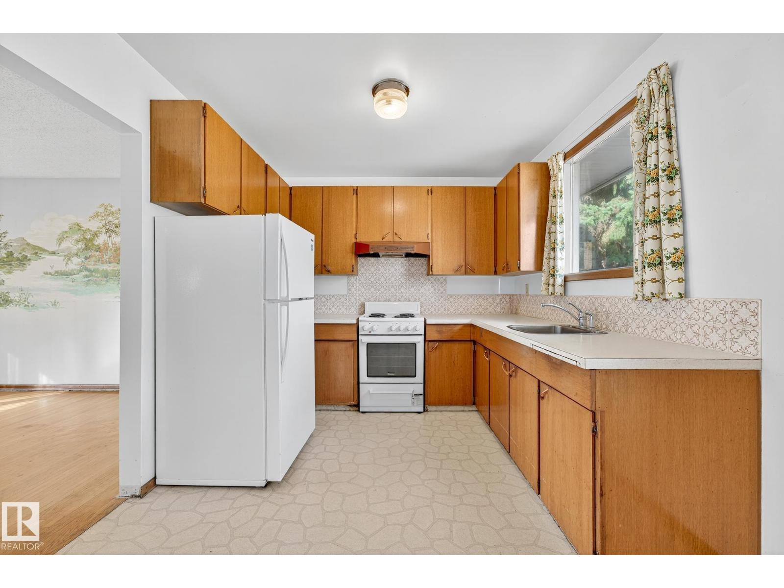 11412 Malmo Rd Nw, Edmonton, Alberta  T6H 4M2 - Photo 23 - E4460592