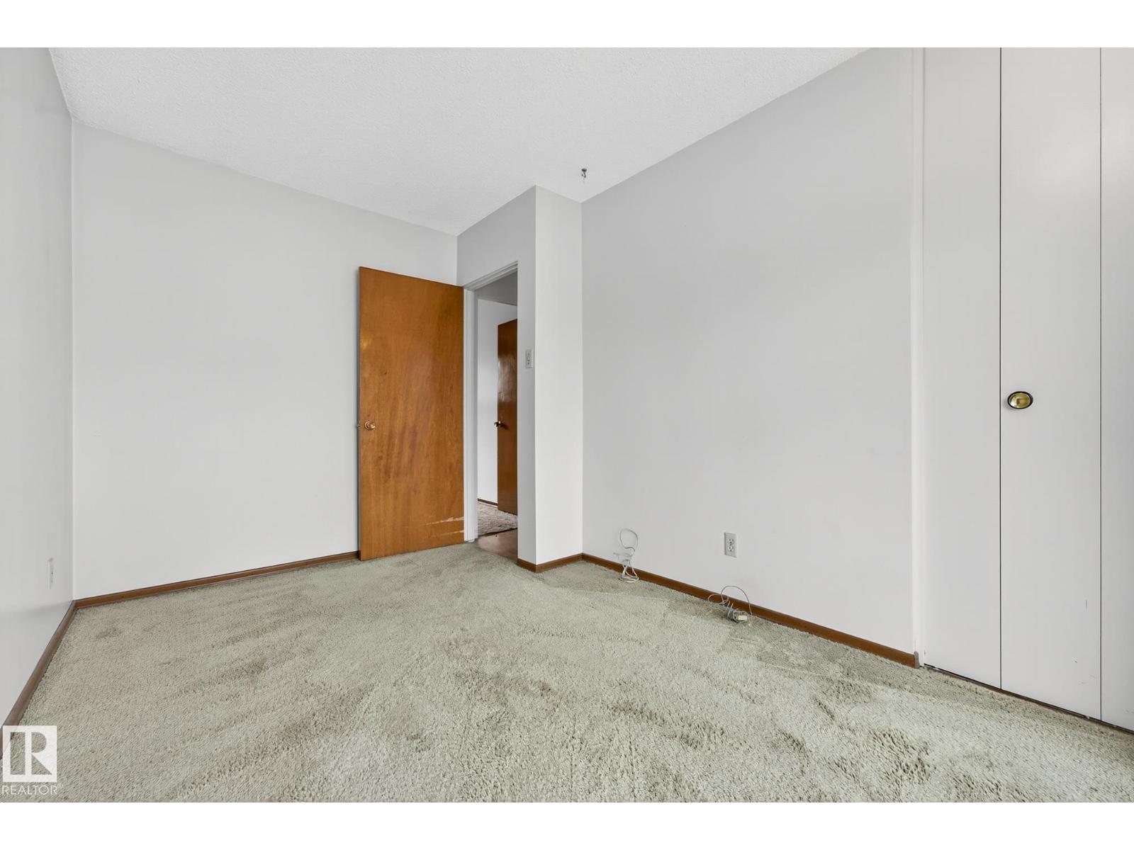 11412 Malmo Rd Nw, Edmonton, Alberta  T6H 4M2 - Photo 33 - E4460592